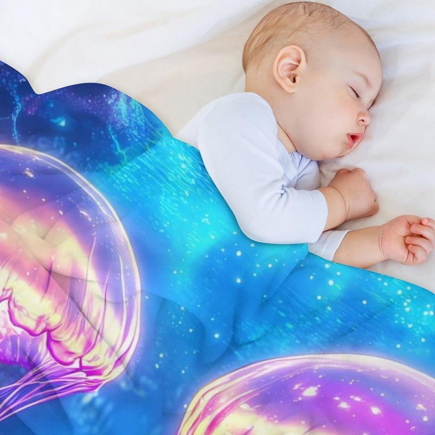 Astronaut Jellyfish Throw Blanket for Couch Bed Plush Cozy Fuzzy Flannel Blanket for All Season 40"x50"