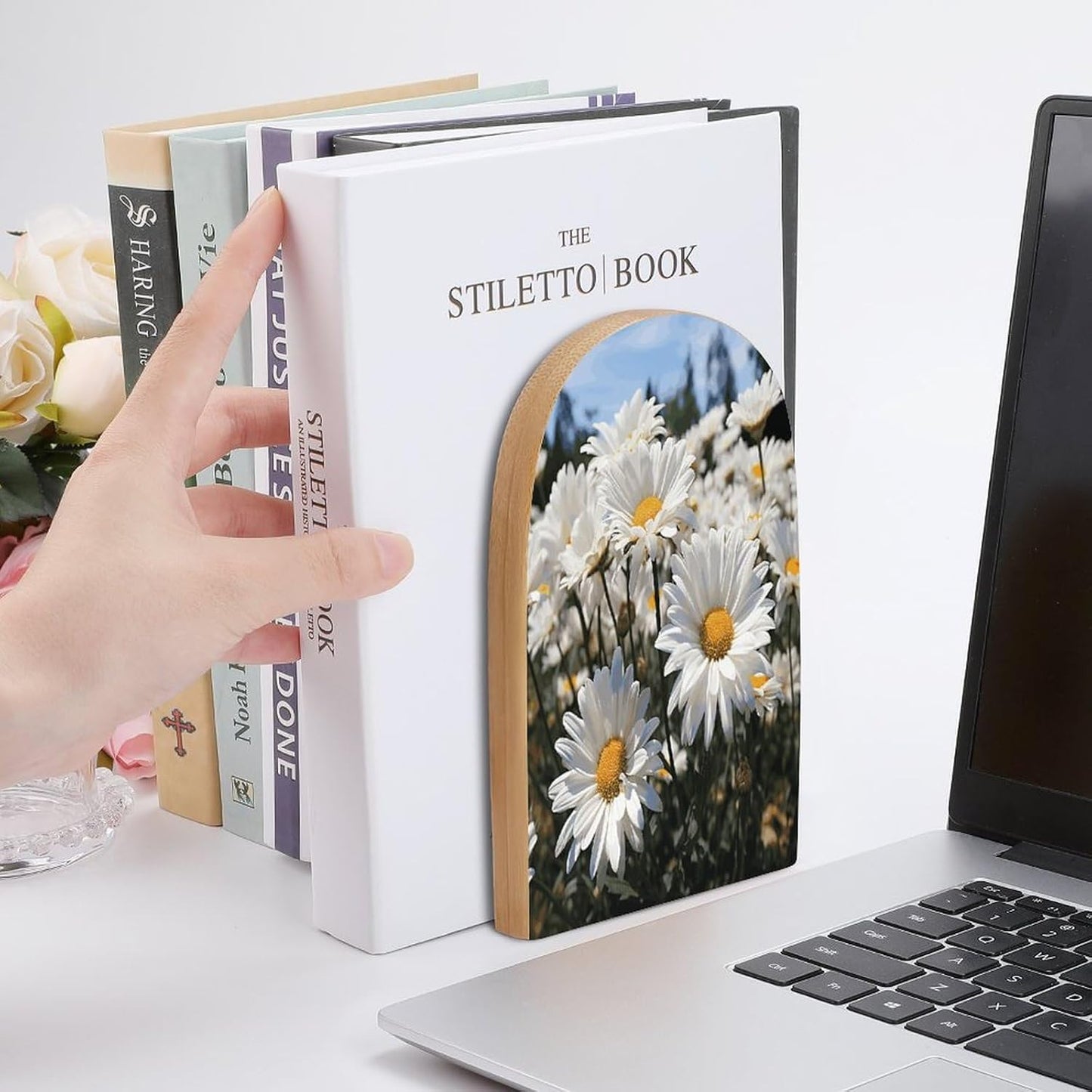 Wild White Daisies Bookend for Shelves Wooden Book End Large Size Sturdy Book Holders Stoppers with Metal Base for Bookshelves Slick Decorative Bookends Stands