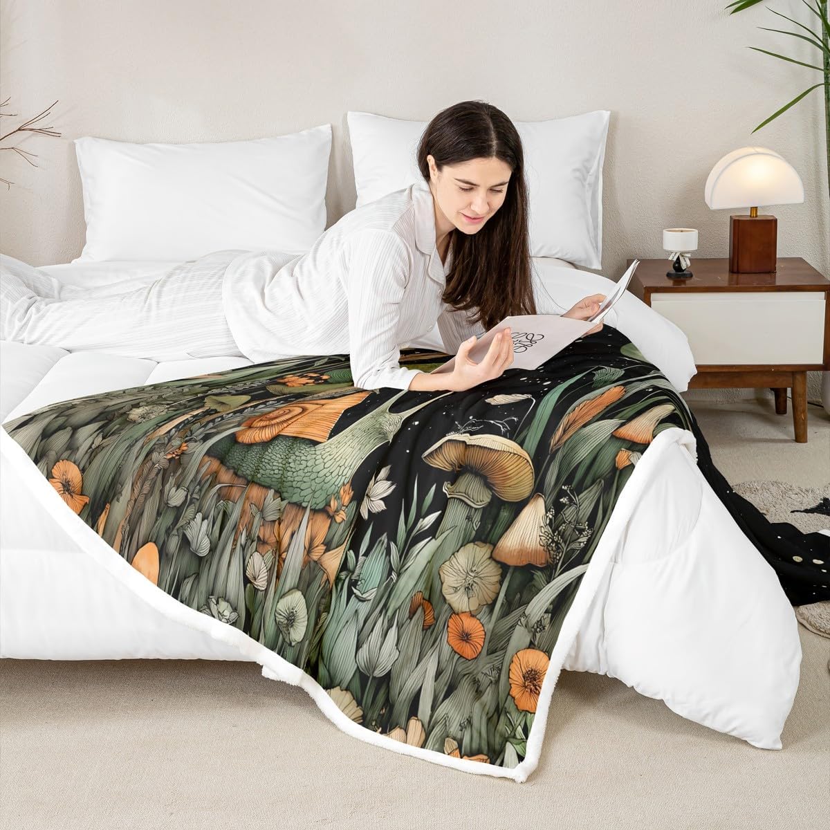 Manfei Mushroom Throw Blanket Snail Plant and Leaves Fleece Blanket Aesthetic Hippie Moon Ster Cozy Throws for Bed Couch Sofa,Kids Boys Girls Room Decor,Soft and Breathable(50 x 60 Inches)