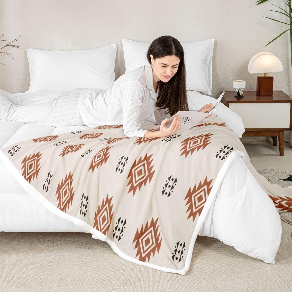 Feelyou Southwestern Sherpa Throw Blanket for Couch Aztec Geometric Stripes Super Soft Cozy Fleece Boho Blanket for Winter, Plush Throw Baby 30"x40" All Season
