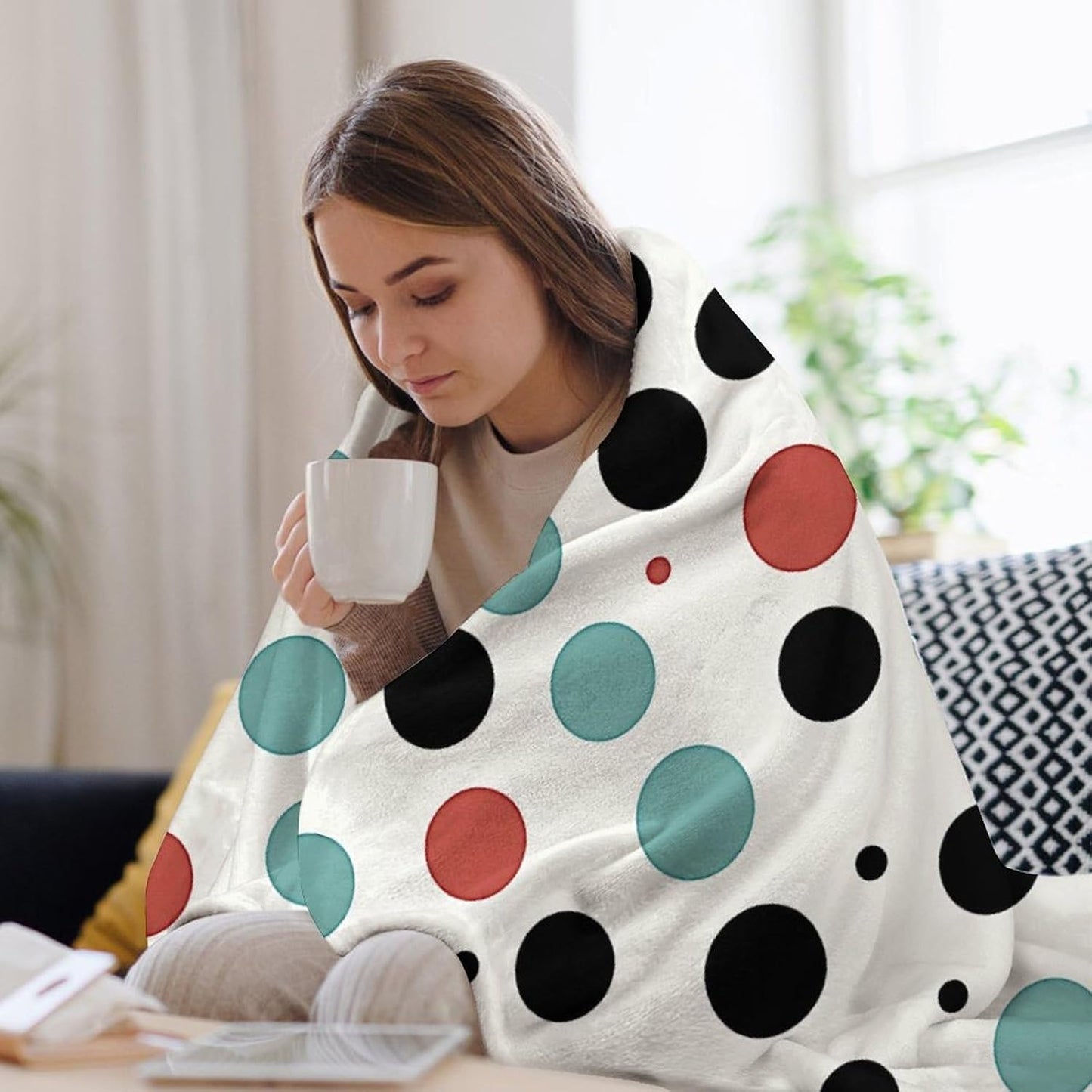 Polka Dot Throw Blanket for Couch Super Soft Warm Lightweight Throw Blankets Cozy Flannel Bed Blanket Cute Decorative Blankets for All Seasons Home Decor Gift 40"*50" （100 * 130cm）