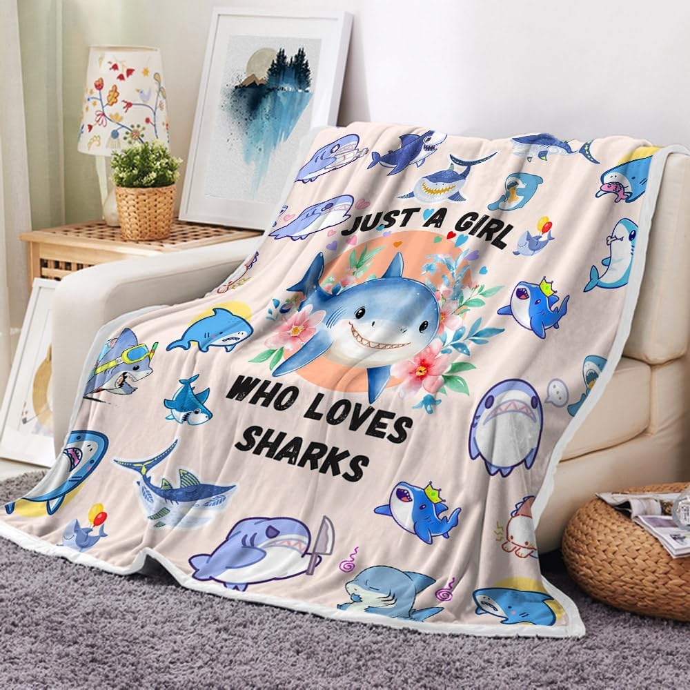 Shark Blanket for Kids Girls Women, Cute Light Pink Sharks Throws Blankets for Shark Lovers, Just a Girl Who Loves Sharks Soft Warm Flannel Blankets for Girls Room, Couch, Sofa Bed Decor, 50X60IN