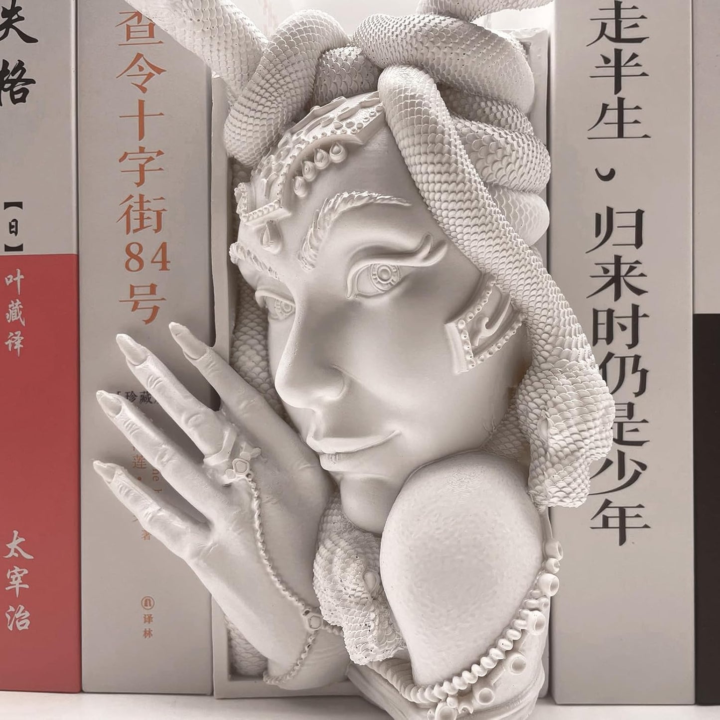 Medusa Head Book Nook, Unique Snake Women Face Decorative Bookends, Heavy Duty Book Stopper for Home Office Desk, Vintage Shelf Decor (White)