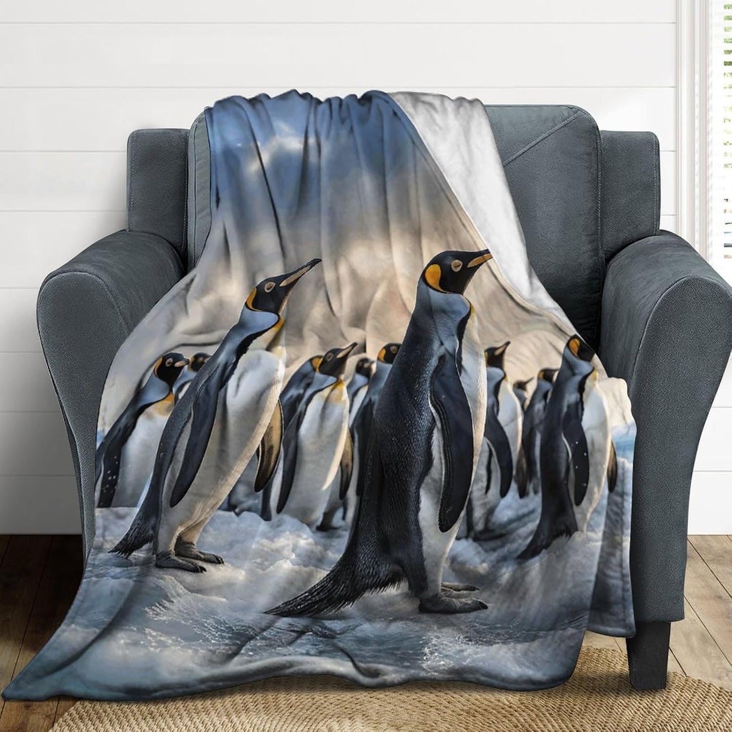 Sea Penguin Throw Blanket for Couch Super Soft Warm Lightweight Throw Blankets Cozy Flannel Bed Blanket Cute Decorative Blankets for All Seasons Home Decor Gift 40"*50" （100 * 130cm）