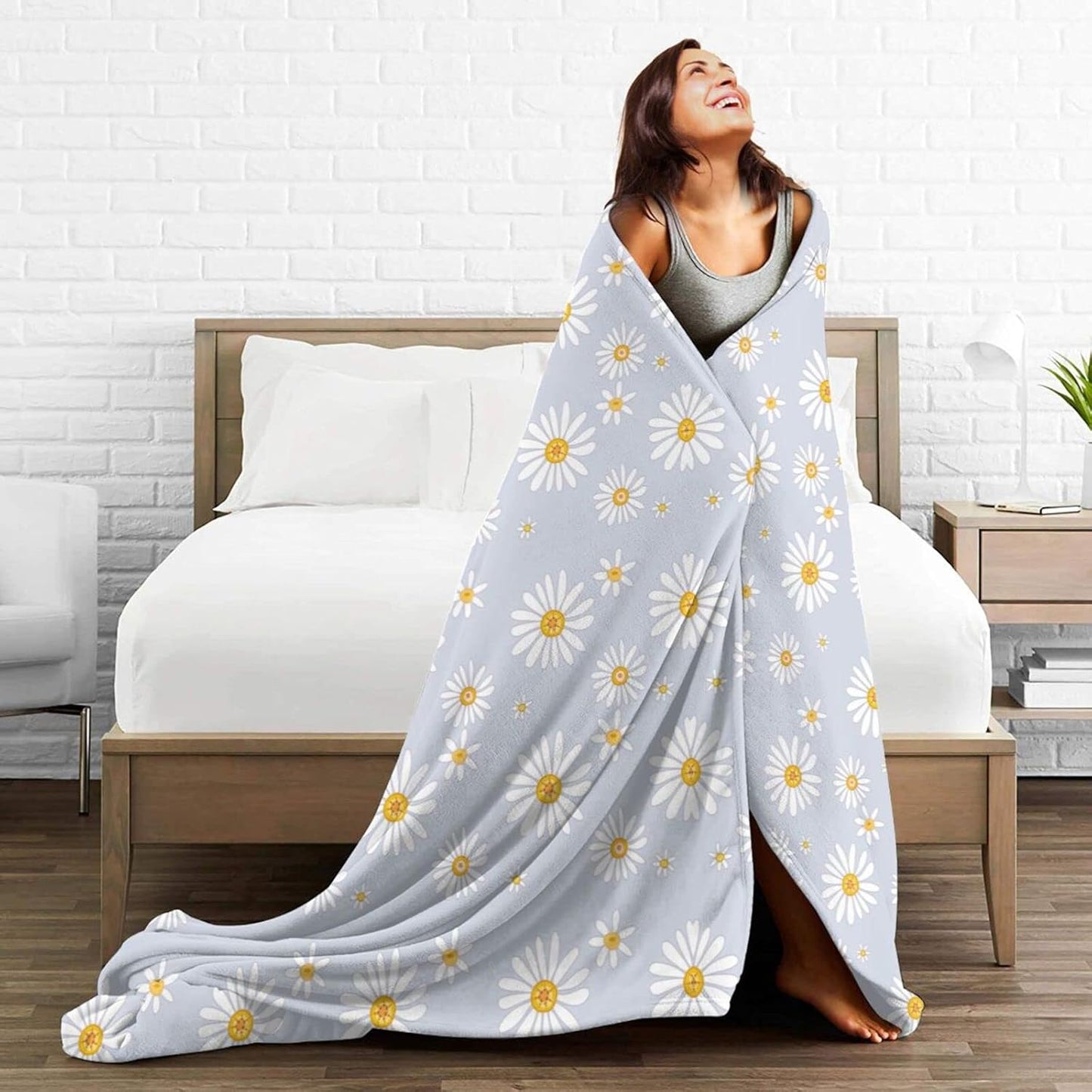 Little Daisy Flowers Fleece Throw Blanket Ultra Soft Cozy Decorative Flannel Blanket for Home Bed Couch Chair Travel 80x60in