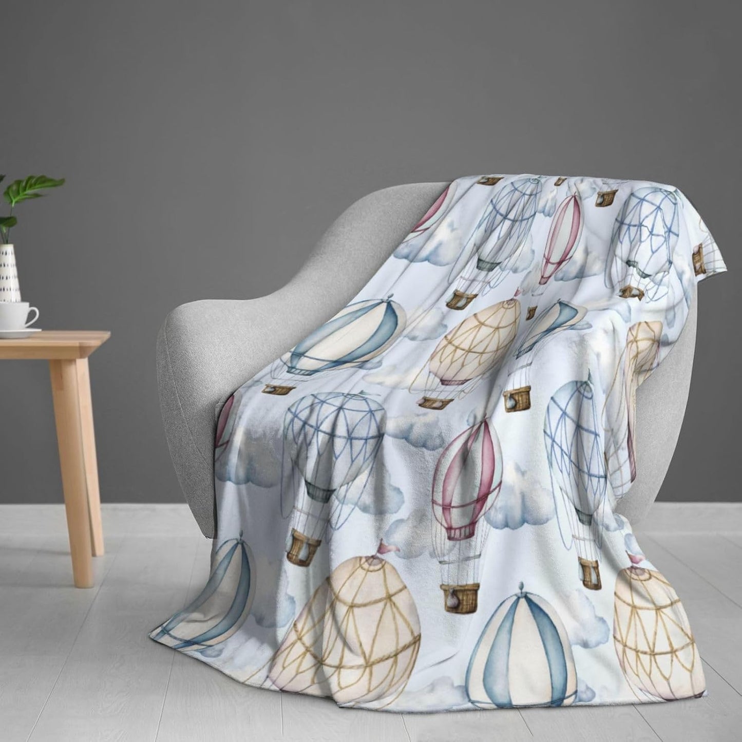 Hot Air Balloons and Clouds Bed Blanket Ultra Soft Throw Blanket All Season Warm Light Weight Cozy Plush Blankets for Home Bedroom Sofa Chair Travel, 50"X40"
