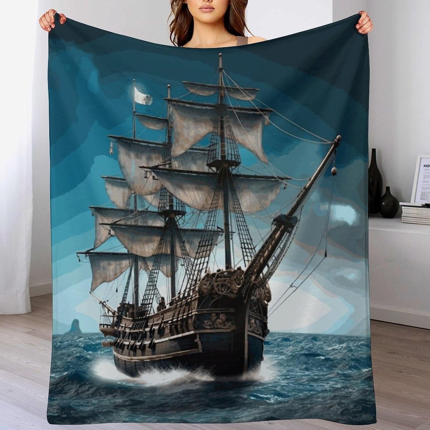 Pirate Ship Blanket Super Soft Lightweight Throw Blanket Cute Cozy Warm Bed Blanket Decorative Fuzzy Blanket All-Season Home Decor Gift for Sofa Couch Living Room 50"*60"（130 * 150cm）