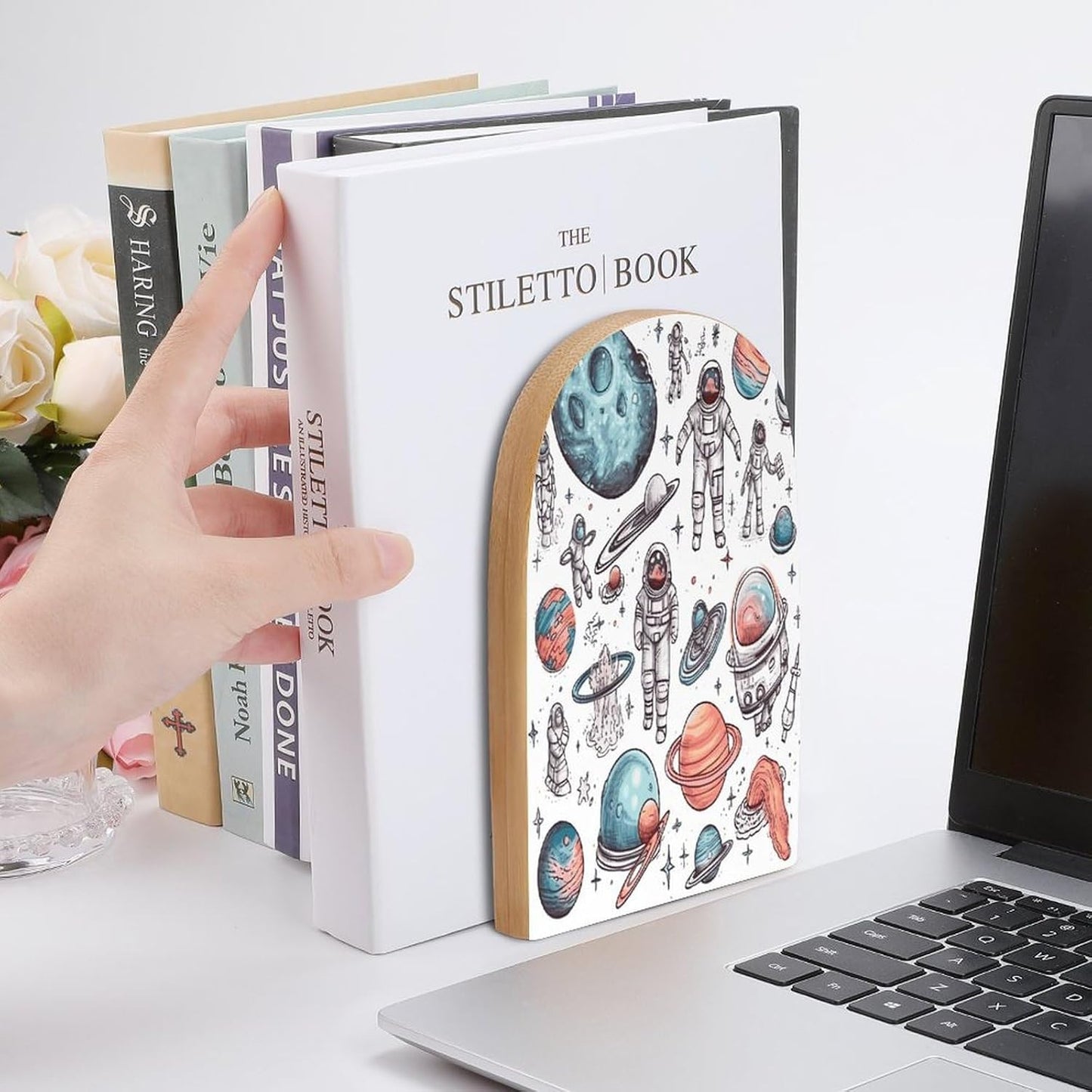 Space Theme Wooden Bookend Non-Slip Book Ends Heavy Duty Book Stopper with Metal Base Books Holderd Decorative Bookends Stands Firmly for Office Supplies