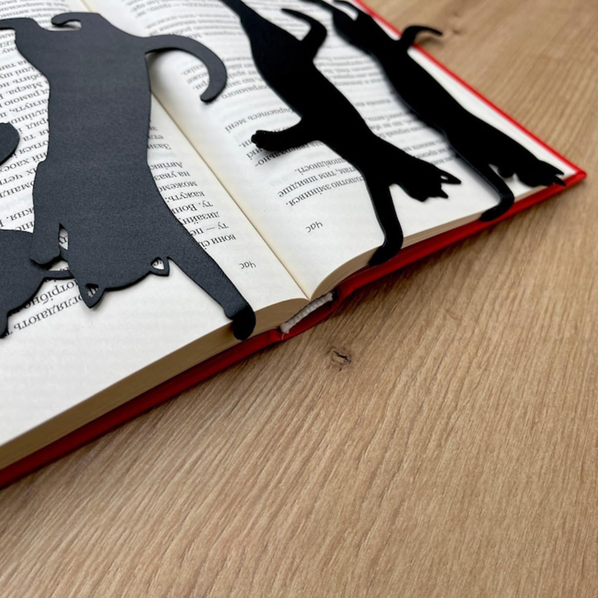 5Pcs Metal Cat Bookmarks Cute Black Cat Book Markers Cat Lover Gifts for Women Men, Kitten Book Mark Book Page Divider Appreciation Gifts for Teacher Reader Friend