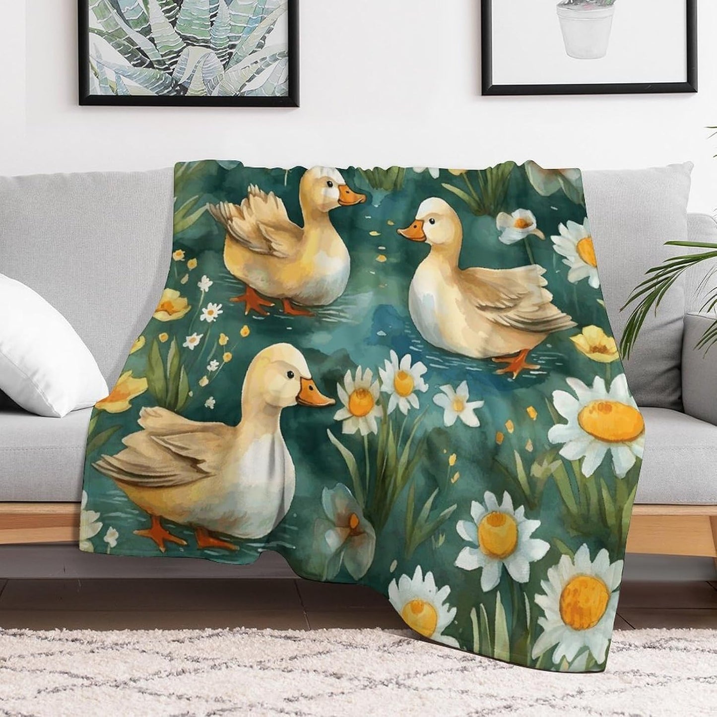 Hand Drawn Duck Throw Blanket for Couch Super Soft Warm Lightweight Throw Blankets Cozy Flannel Bed Blanket Cute Decorative Blankets for All Seasons Home Decor Gift 30"*40"（76 * 100cm）