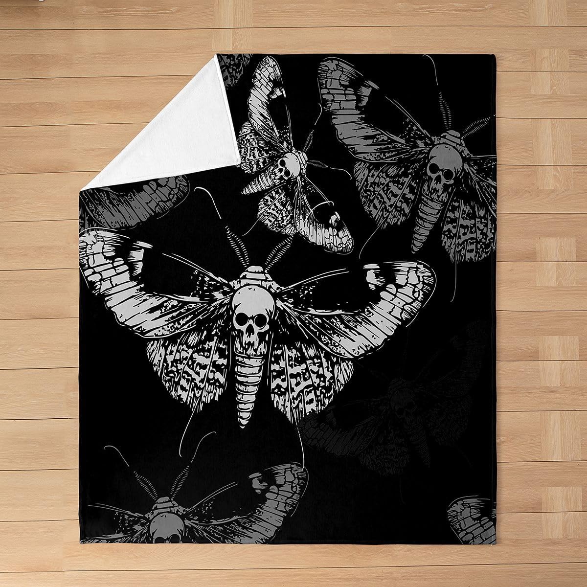 Feelyou Death Moth Flannel Fleece Throw Blanket, Boho Moth All Season Bed Blanket Gothic Skeleton Fuzzy Blanket for Bed Sofa Couch, Horror Dark Bedroom Decor Plush Blanket Queen 90"x90"