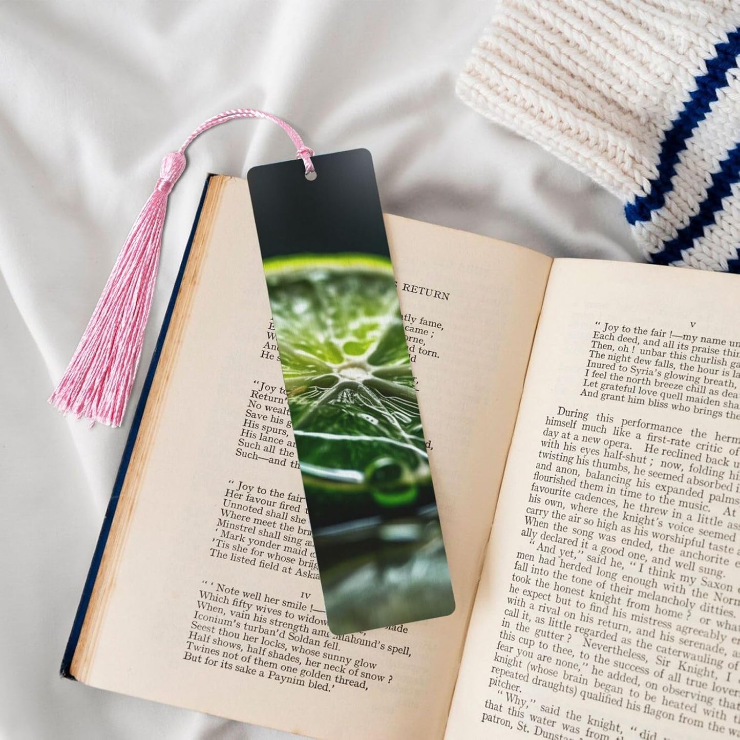 Green Fruit Bookmarks Gifts for Women Men, Wooden Bookmarks for Book Lovers, Vintage Book Marks Ornaments with Tassel, Unique Personalized Reading Page Markers Pink