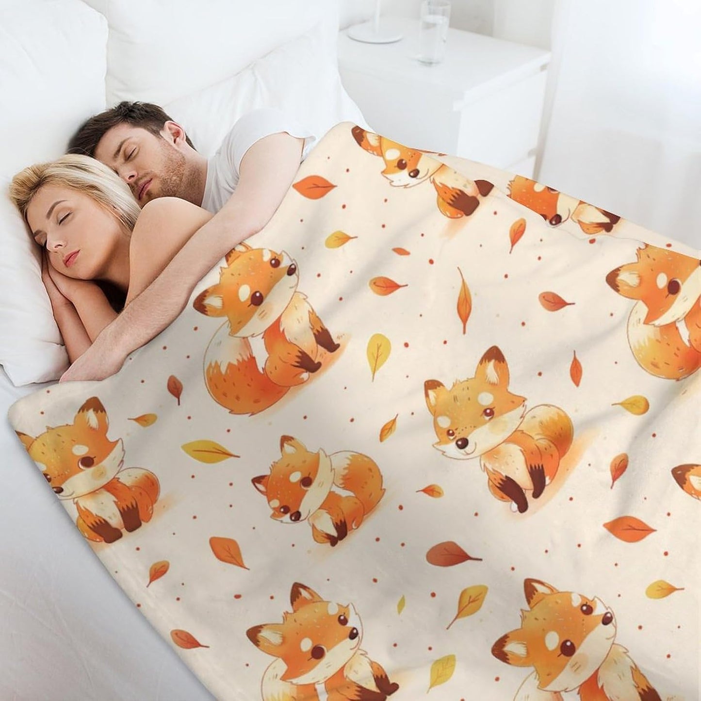 Fox Throw Blanket - Soft Flannel Blankets for Teens Adults Women Men Fox Lovers - Warm Throw Blankets for All Season Lap, Chair, Sofa - 70"x50"