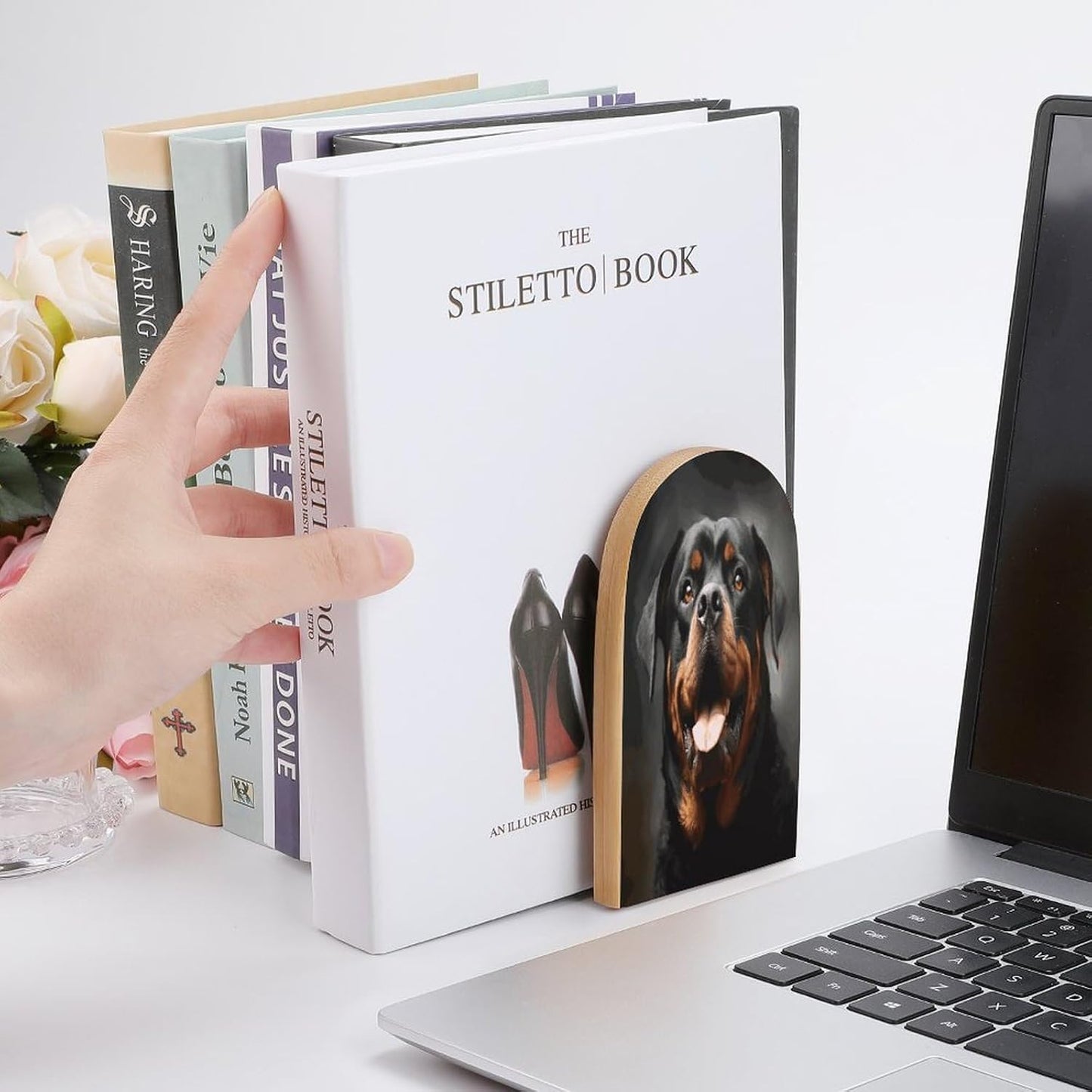 Cool Rottweiler Dog Art Bookends 1 Pair Heavy Duty Book Ends for Shelves Non-Skid Bookend Supports Wooden Book Holders with Metal Base Desk Organizers Books Storage to Hold Books