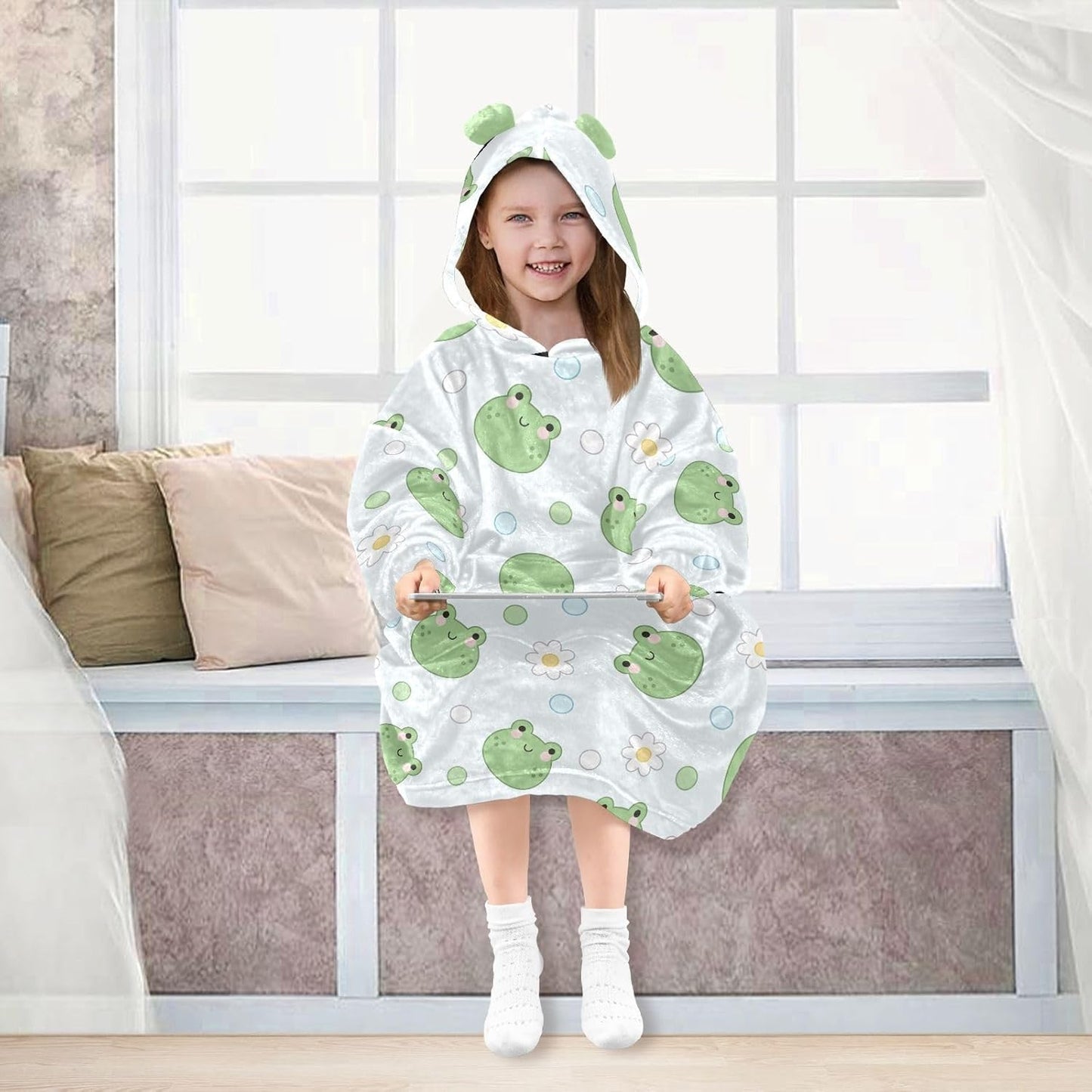 Cartoon Frogs Wearable Blanket Hoodie for Kids Oversized Sherpa Hooded Blanket Cozy Warm Gift