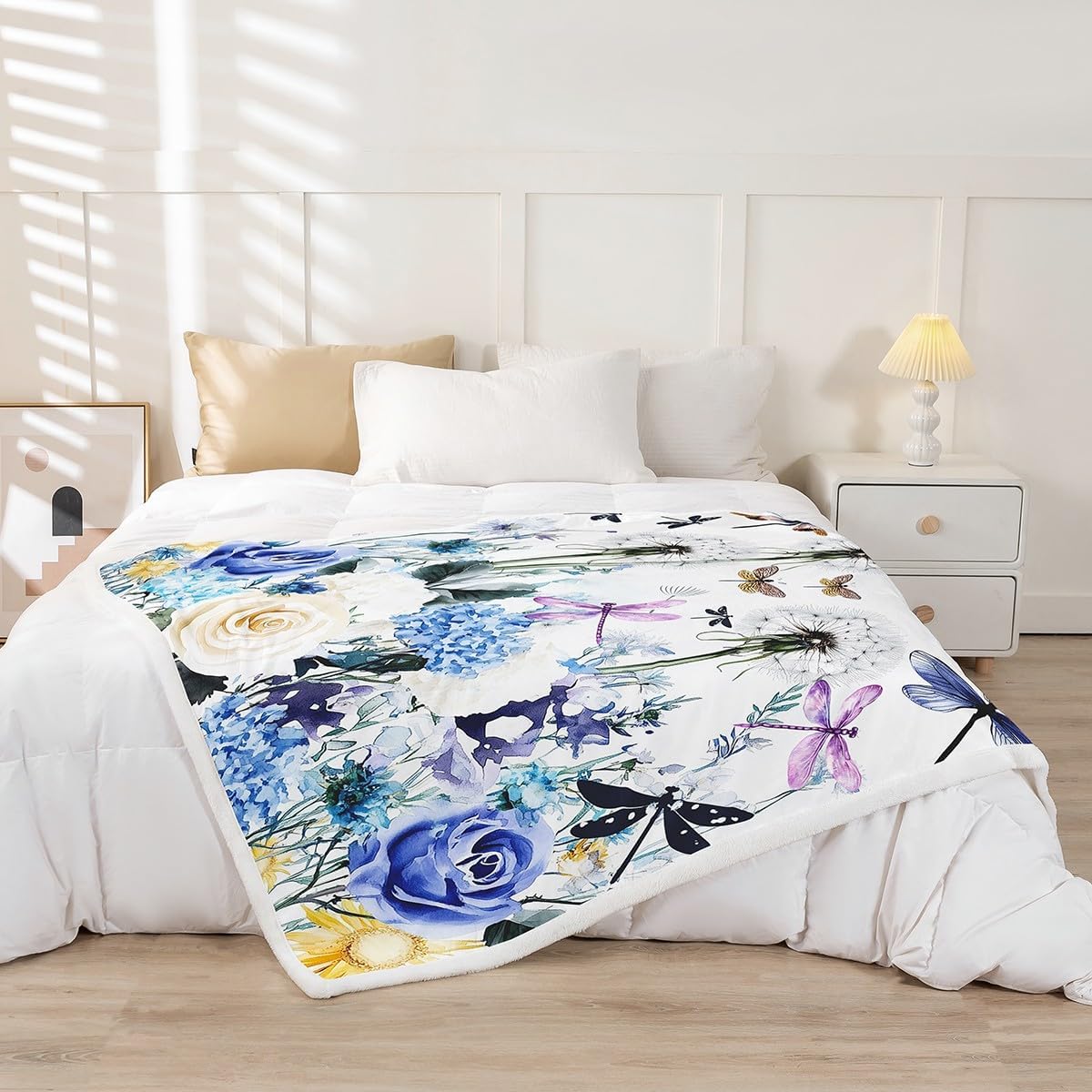 Dragonfly Gifts for Women,Dandelion Fleece Blanket Colorful Butterfly Dragonflies Blanket for Lady Girls,Floral Throw Blanket Botanical Flannel Blanket Rustic Aesthetic Animal Room Decor 60"x80"