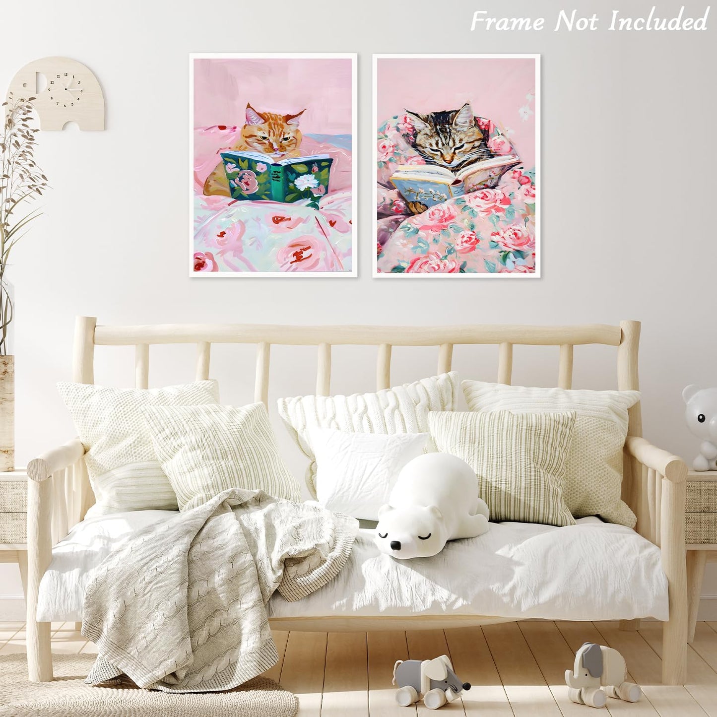 Dazzlewall 4Pcs Funny Cat Reading Book Wall Art Posters, Vintage Cat Aesthetic Art Prints for Nursery Girls Bedroom Study Room Decor 8x10 in Unframed