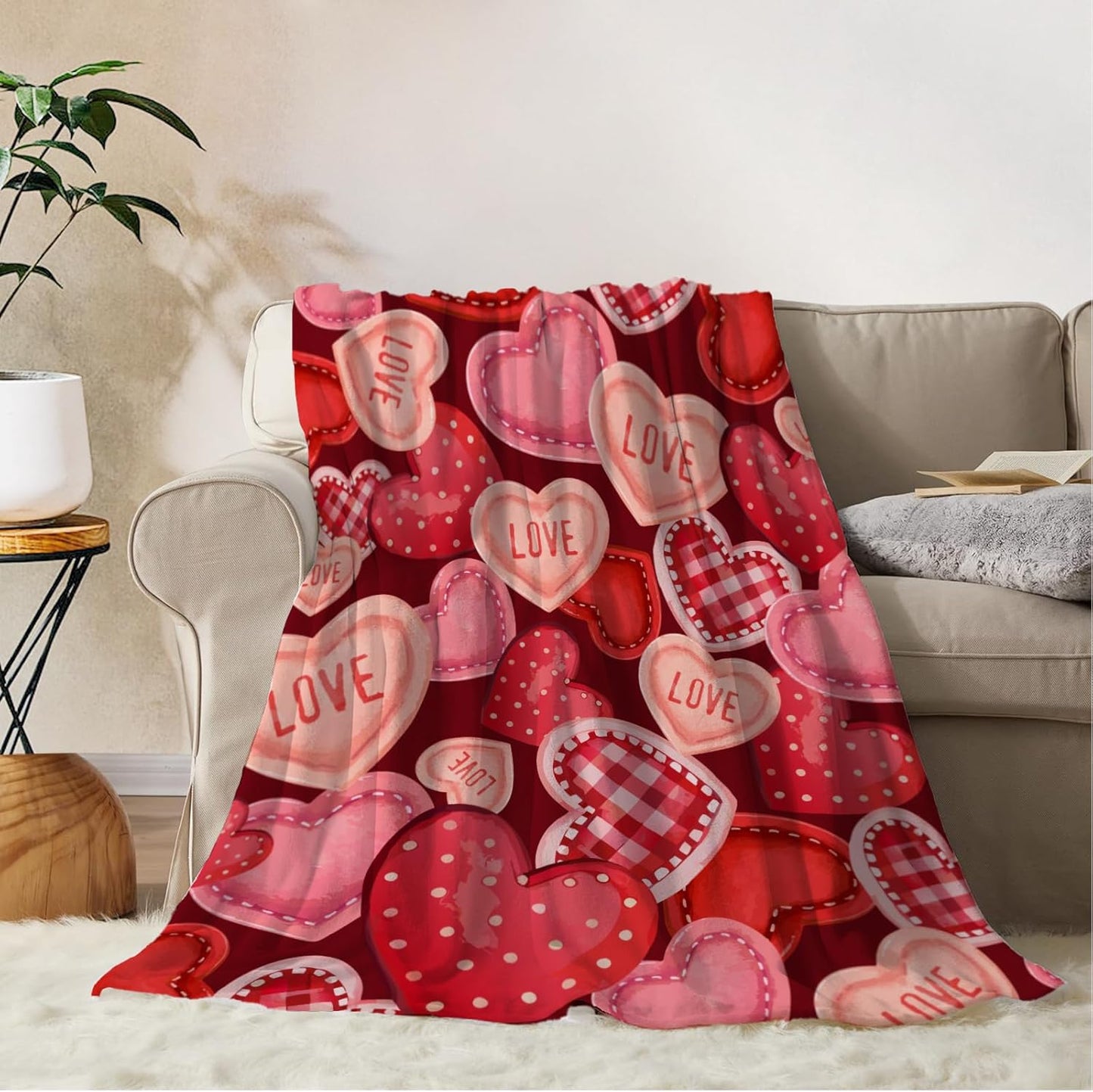 YeeJu Valentines Day Decorative Throw Blanket 50 by 60 Pink Plaid Love Heart Throw Blanket Girlfriend Wife Couple Gift Blanket for Couch Sofa Bed Soft Fleece Blankets and Throws 50x60