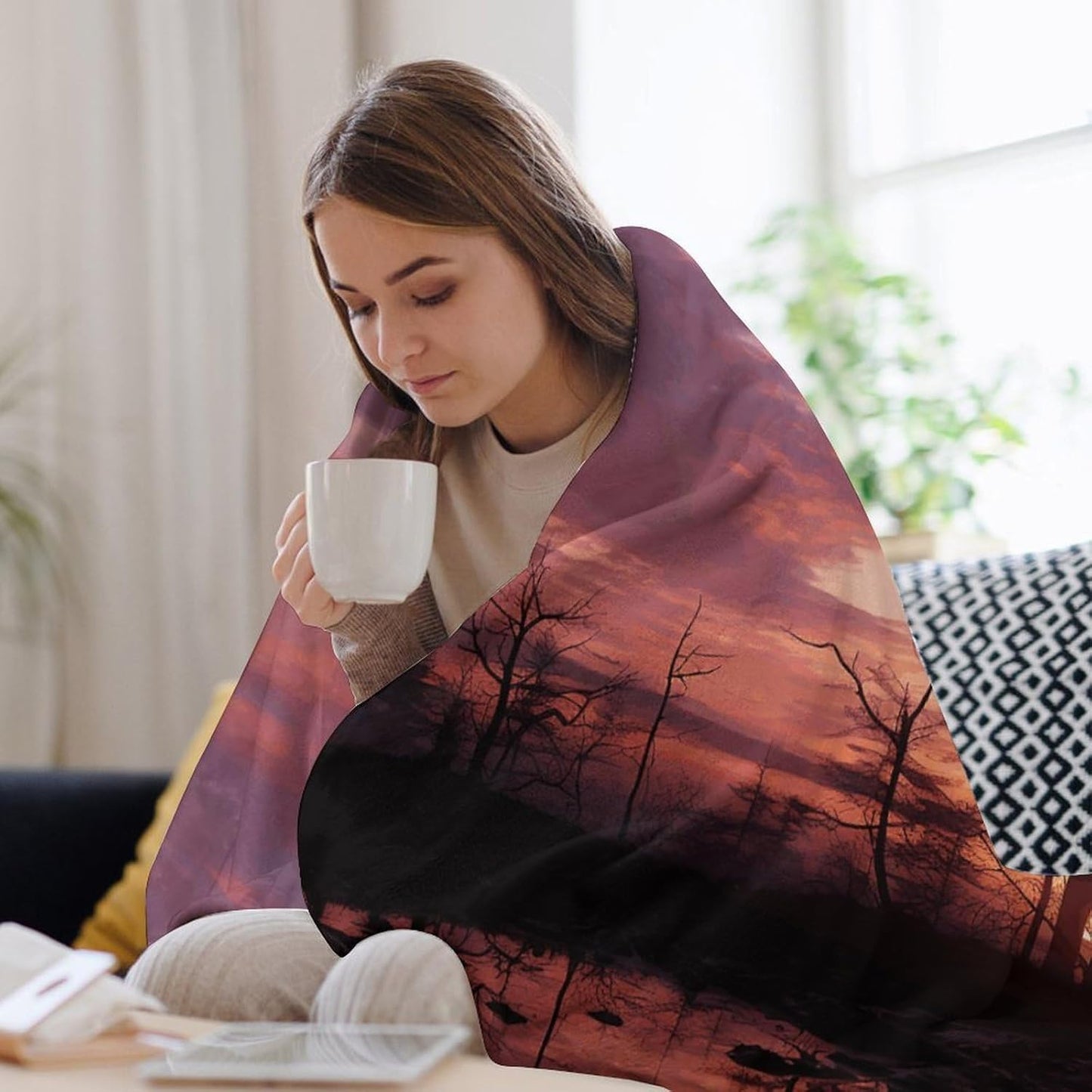 Pink Dusk Background Throw Blanket for Couch Super Soft Warm Lightweight Throw Blankets Cozy Flannel Bed Blanket Cute Decorative Blankets for All Seasons Home Decor Gift 30"*40"（76 * 100cm）