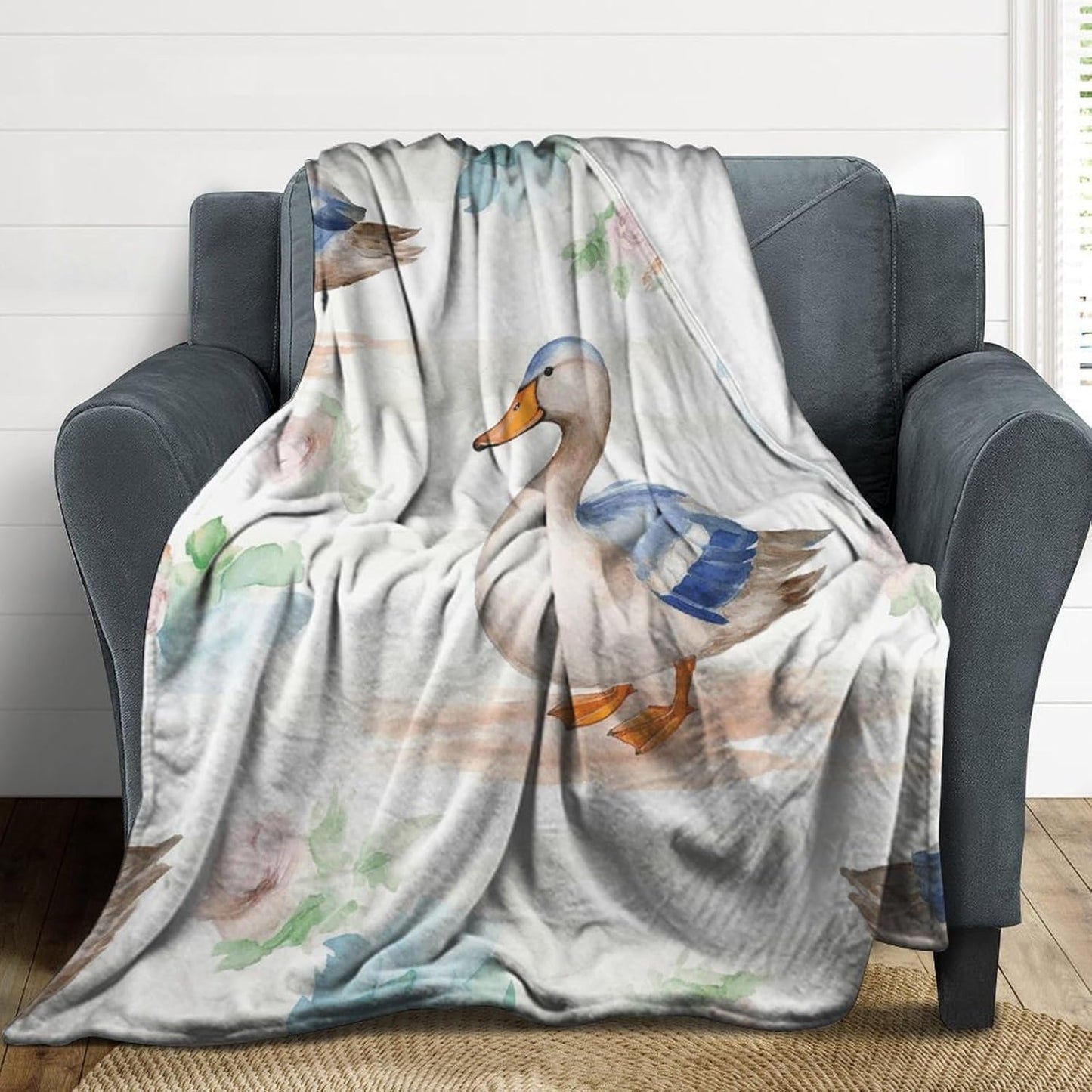 Watercolor Duck Throw Blanket for Couch Super Soft Warm Lightweight Throw Blankets Cozy Flannel Bed Blanket Cute Decorative Blankets for All Seasons Home Decor Gift 30"*40"（76 * 100cm）