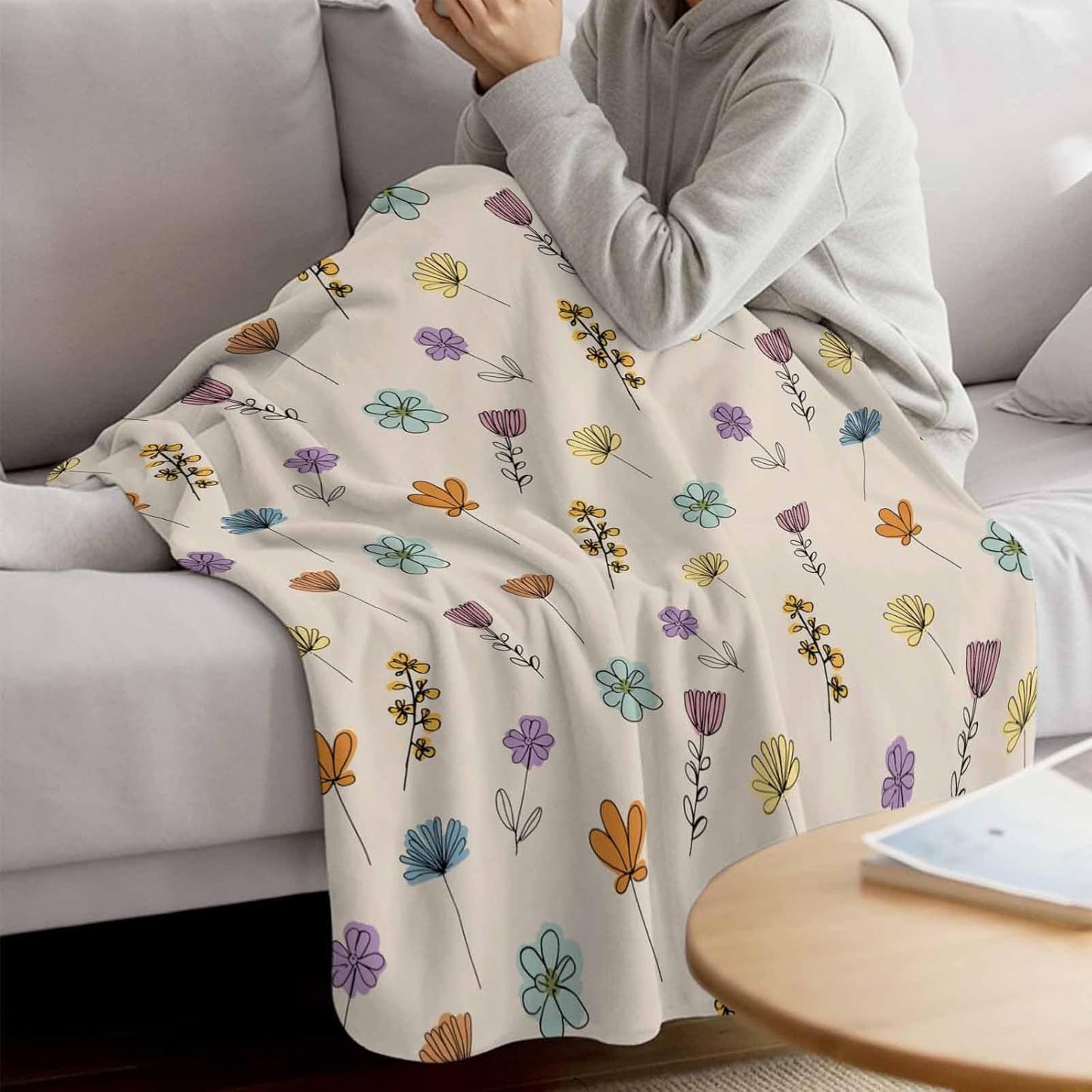 Spring Plant Throw Flannel Blanket 40x50In, Yellow Pink Purple Flower Farm Floral Beige Super Soft Cozy Bed Blanket, Lightweight Plush Fuzzy Bed Throw for Bedroom Sofa Couch Living Room
