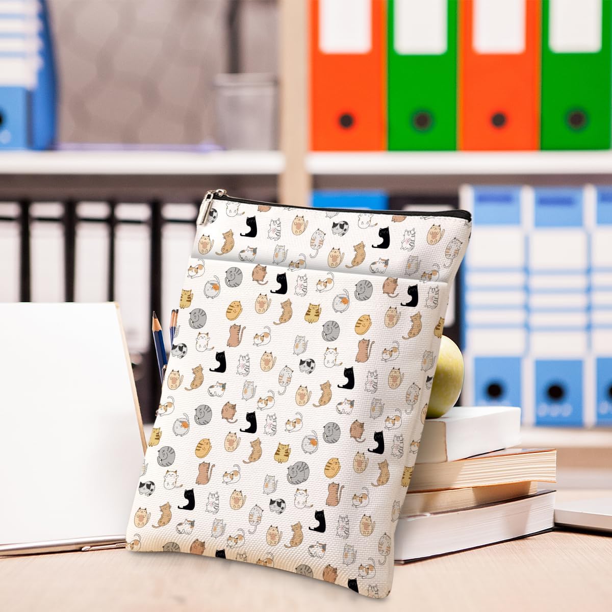 Cute Cat Book Sleeve Books Cover Cat Gifts for Women Friendship Book Lovers Gifts Books Pouch Protector Cats Stuff for Lady Mom Girls Animal Lovers Christmas Birthday Graduation