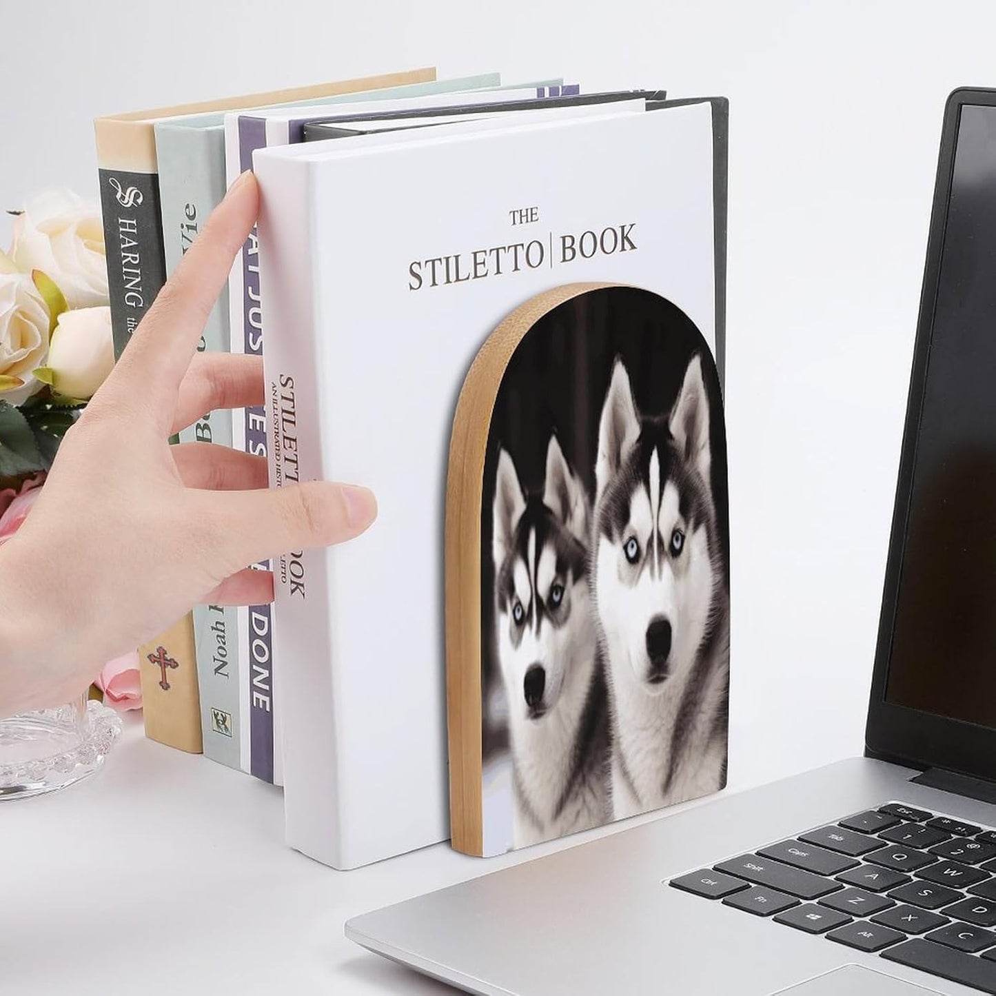 Husky Dog Bookend for Shelves Wooden Book End Large Size Sturdy Book Holders Stoppers with Metal Base for Bookshelves Slick Decorative Bookends Stands