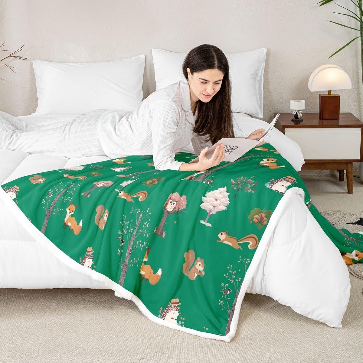 Feelyou Woodland Forest Animals Sherpa Throw Blanket for Couch Green Cartoon Animal Super Soft Cozy Fleece Forest Theme Blanket for Winter, Plush Throw Baby 30"x40" All Season