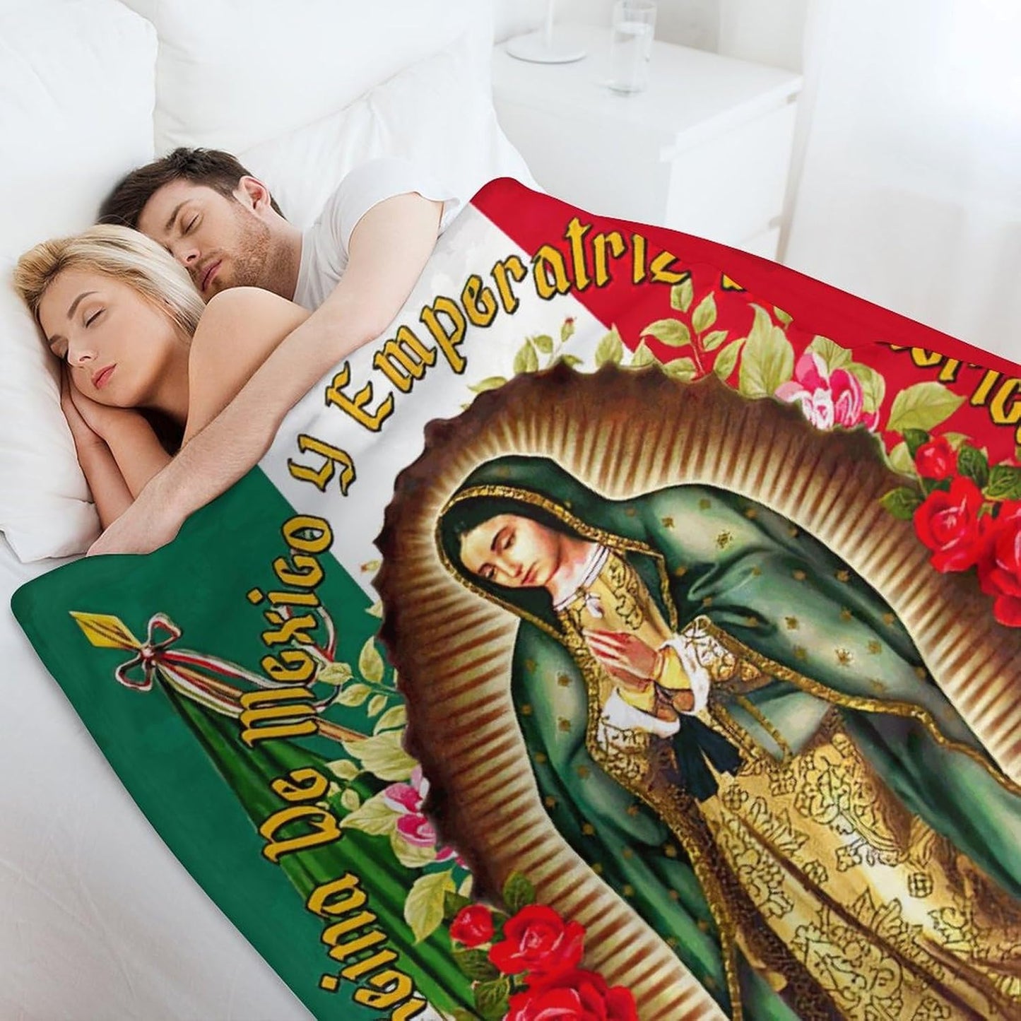 Christmas Throw Blanket for Couch Virgen De Guadalupe Our Lady of Virgin Mary Mexican Flag Elements Lightweight Blankets for Sofa, Bed Cozy Microfiber Blanket 40"x60"