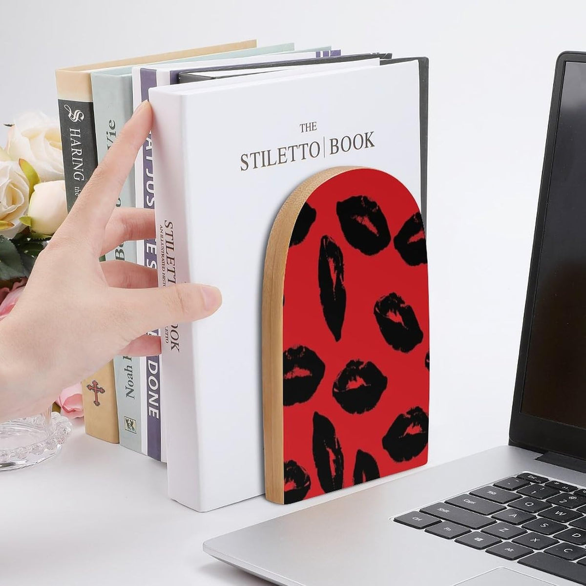 Red and Black Lips Wooden Bookend Non-Slip Book Ends Heavy Duty Book Stopper with Metal Base Books Holderd Decorative Bookends Stands Firmly for Office Supplies