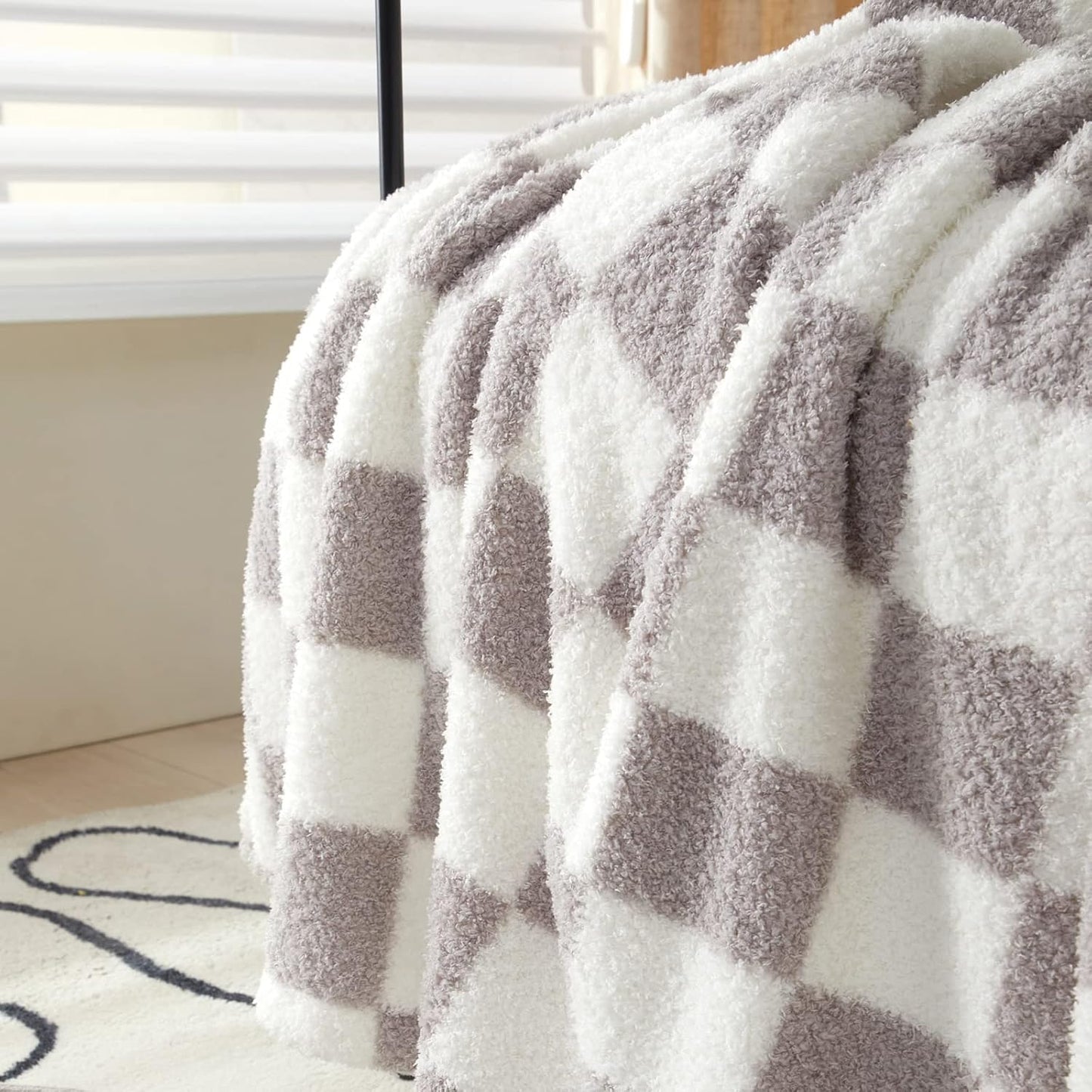 MERRYLIFE Checkered Throw Blanket Knitted Double-Side Checkerboard Grid Ultra-Plush Soft Fuzzy Cozy Blanket for Couch Chair Bed Travel (Grey-1, 60x90inch)