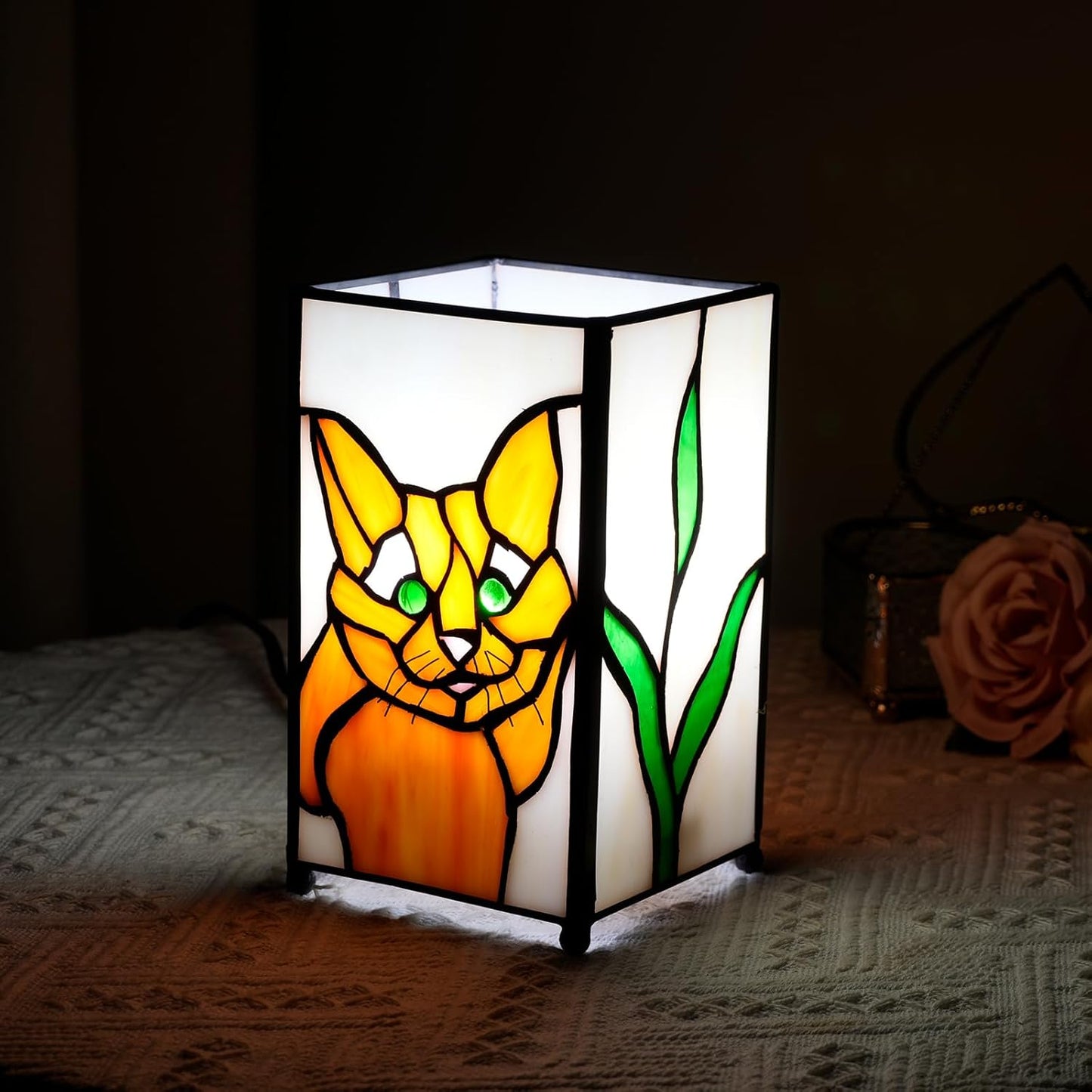 Tiffany Lamp Stained Glass lamp Small Bedside Table Lamps for Living Room Home Decor,Girls Women Birthday Christmas Thanksgiving Day Gift,Cat