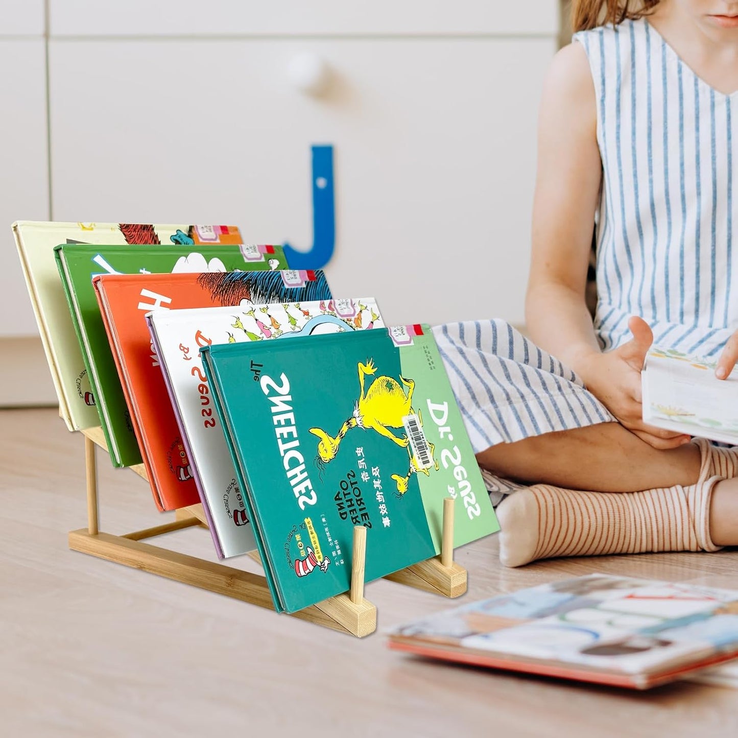3 Pcs Wood Book Stand for Display, Tabletop Book Display Puzzle Rack Easel Holder for Vendors, 5-Tier Portable Kids Bookshelf Counter Retail Display for Magazine Art Print