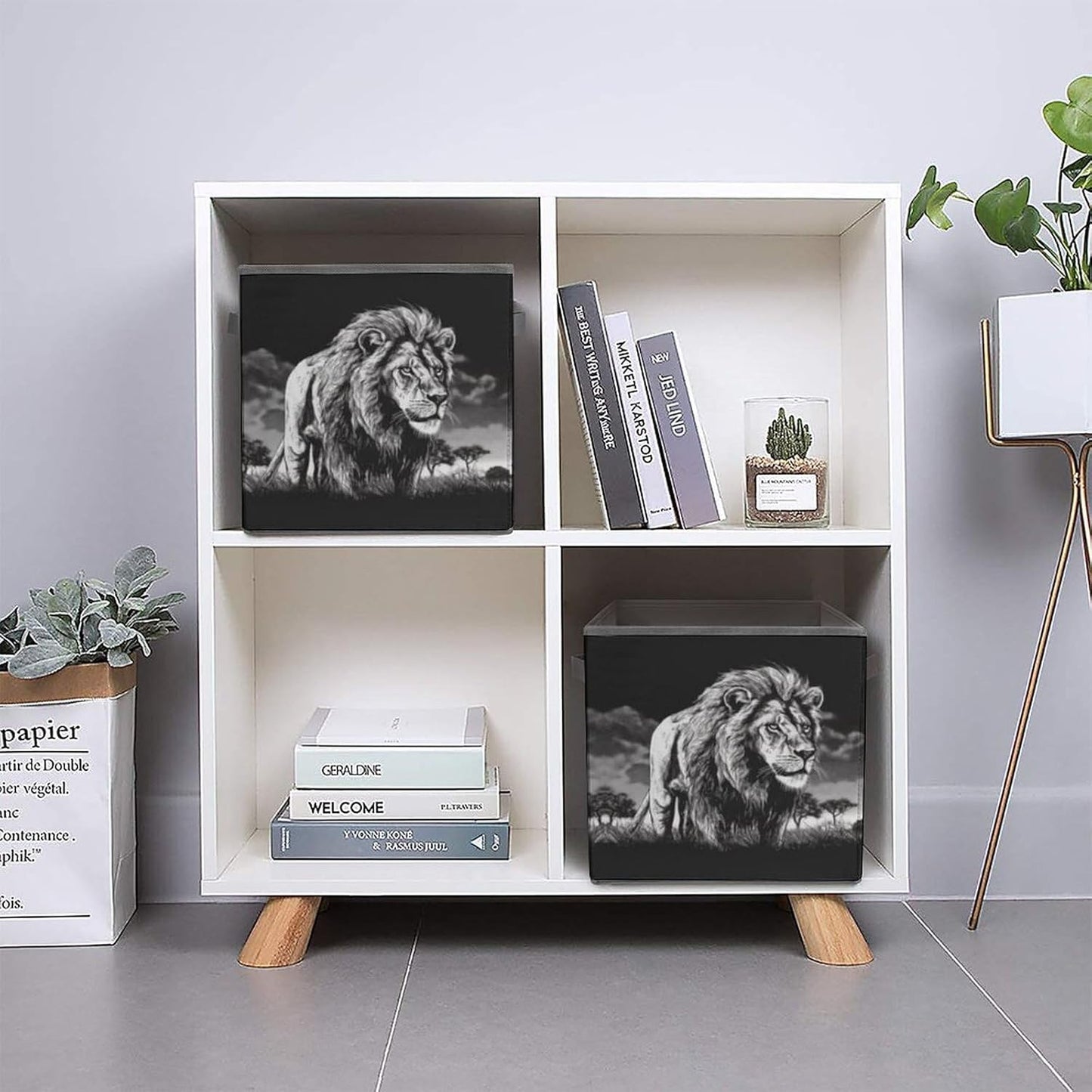 Lion Black And White Illustration Storage Bins with Handles Fashion Large Storage Cubes Sturdy Foldable Storage Boxes Space-Saving Storage Baskets for Home Office Clothes Closet Organizers