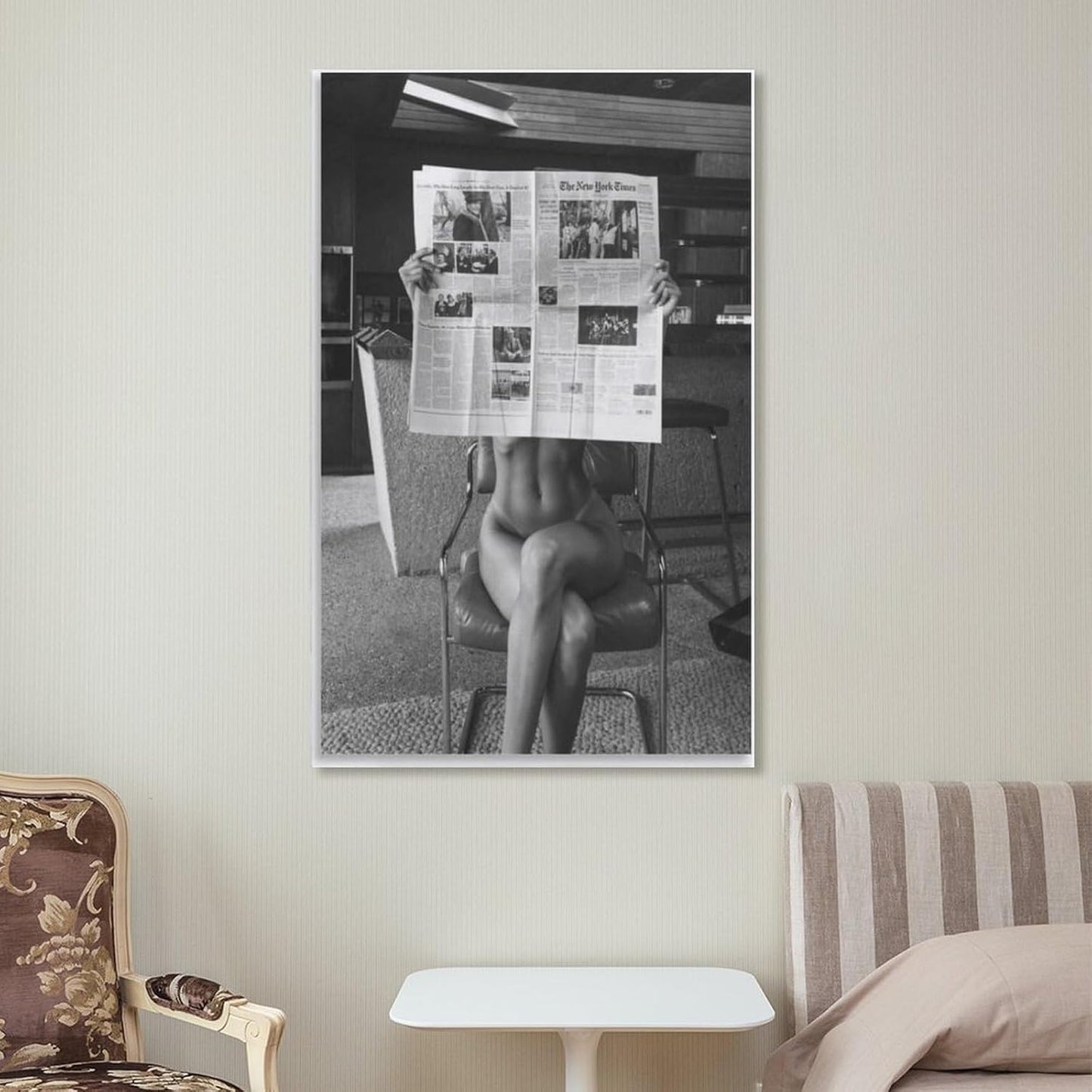 Modern Black And White Wall Art Poster, Woman Reading Art Poster, Man Reading Newspaper Poster Poster Decorative Painting Canvas Wall Art Living Room Posters Bedroom Painting 16x24inch(40x60cm)