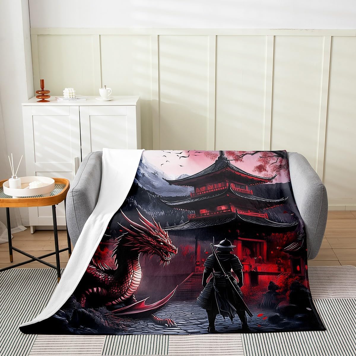 Feelyou Dragon Flannel Fleece Throw Blanket Throw 50"x60" Samurai All Season Bed Blanket for Sofa Couch Japanese Style 3D Dragon Theme Anime Ancient Wildlife Fuzzy Blanket Red Plush Blanket Room Decor