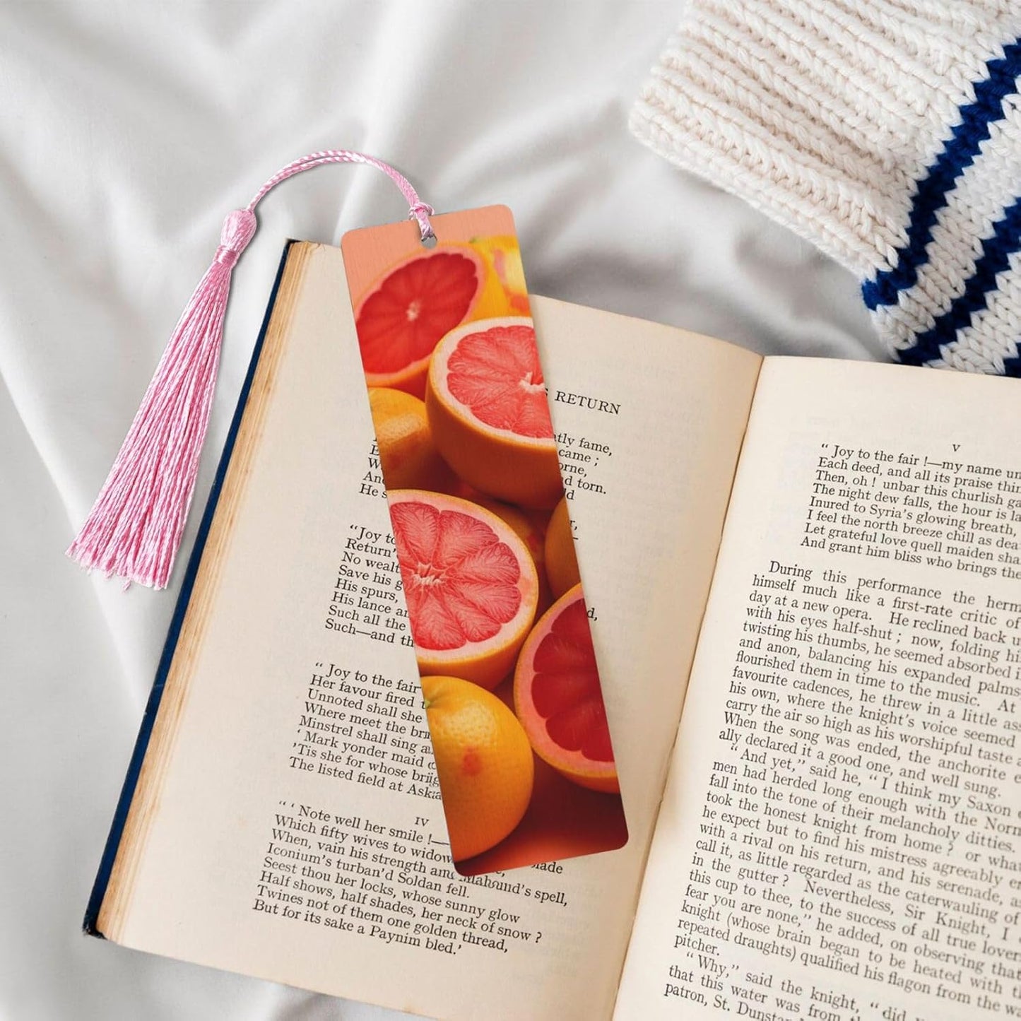 Pile of Grapefruits Bookmarks Gifts for Women Men, Wooden Bookmarks for Book Lovers, Vintage Book Marks Ornaments with Tassel, Unique Personalized Reading Page Markers Pink