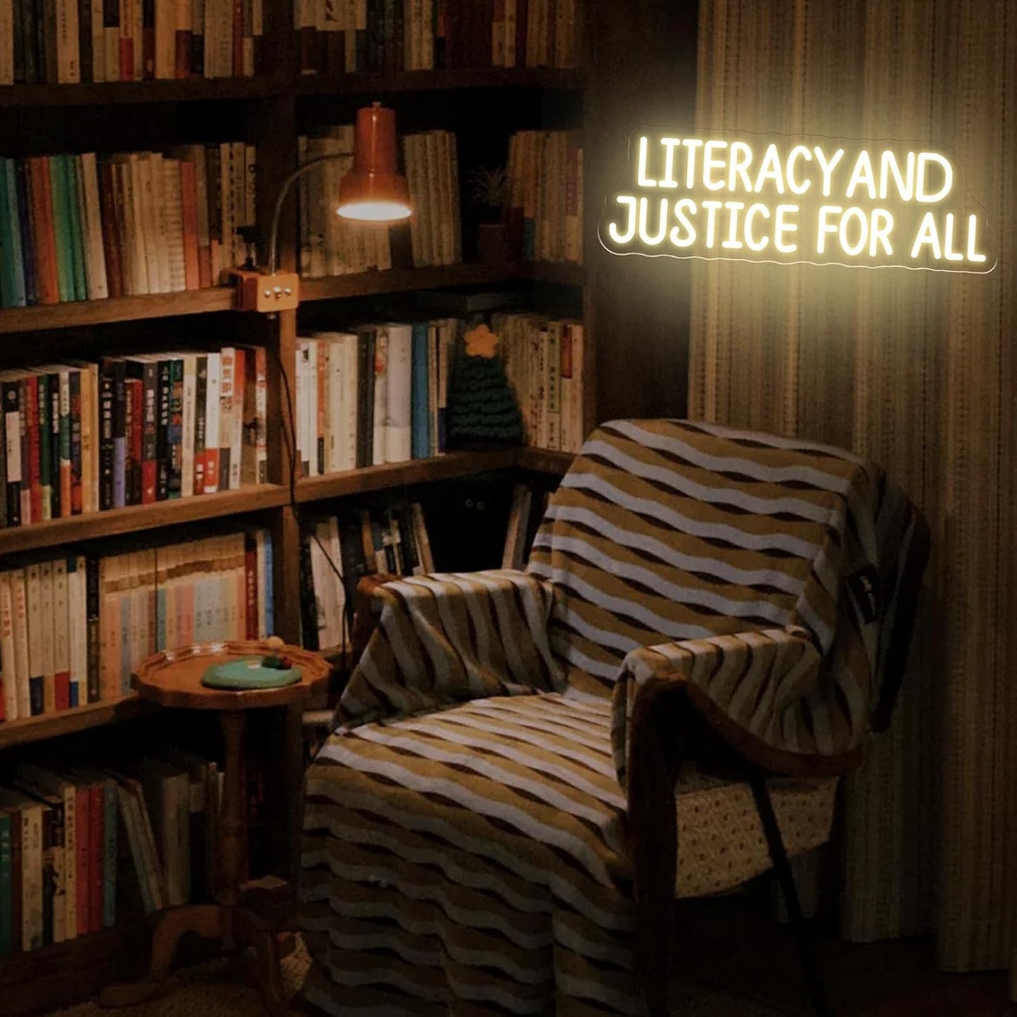 Literacy and Justice For All Neon Sign – Book Lover LED Wall Light, Reading Corner Decor, Bookshelf Display Light, Library Wall Hanging Sign, Inspirational Teacher or Student Gift 17〞× 5.3〞