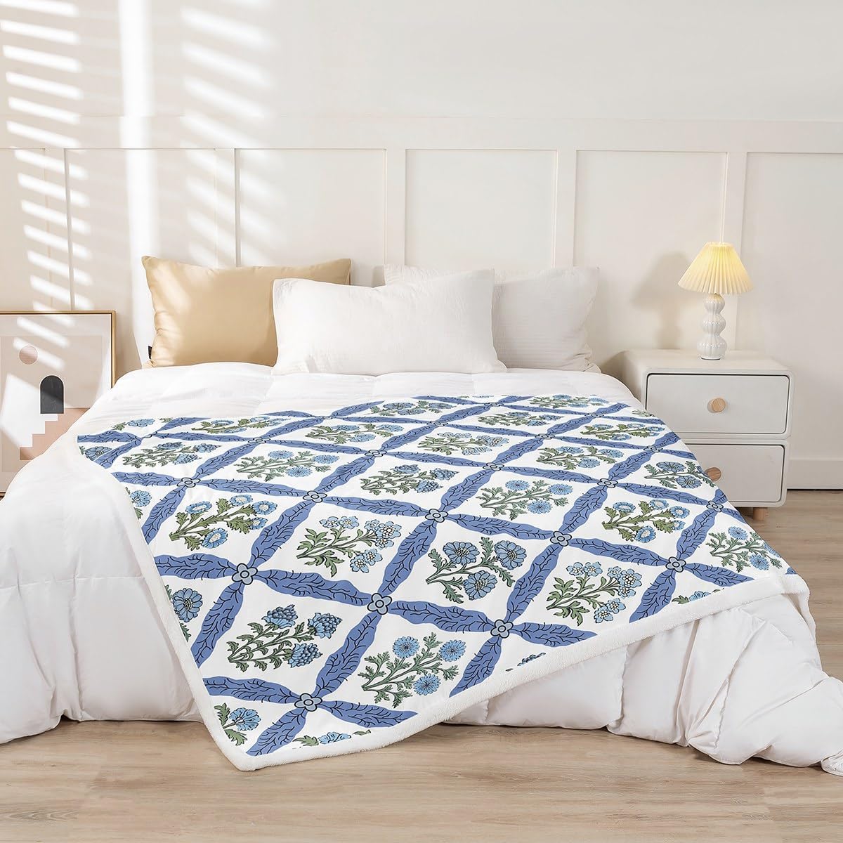Erosebridal Blue Block Fleece Throw Blanket Baby 30"x40" Boho Plush Sherpa Blanket Cute Aesthetic Florals for Women Girls Abstract Botanical Farmhouse Vintage Garden Room Decor