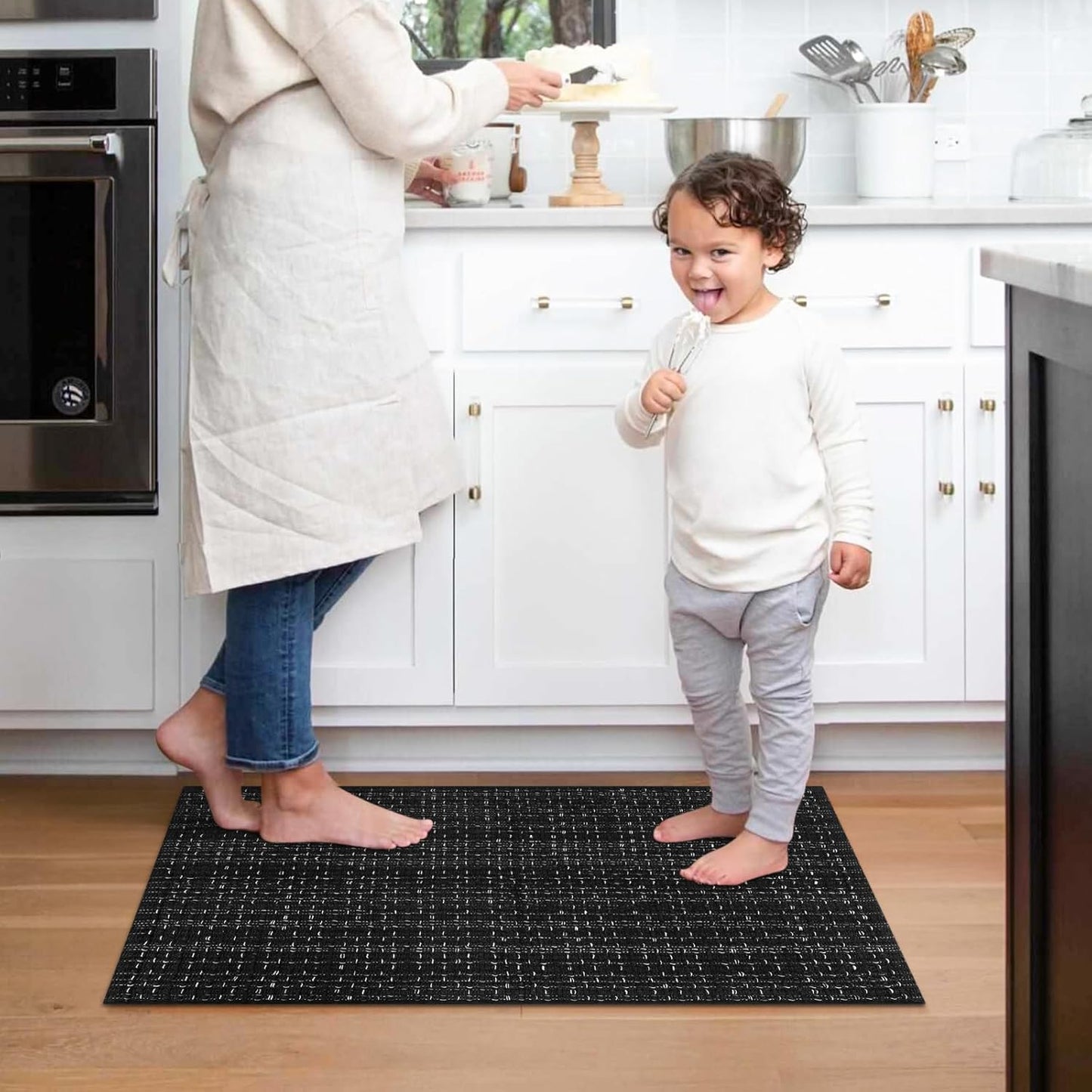 Seavish Black Kitchen Rug, Small Bathroom Rugs, 2'x3' Black and White Striped Rug Throw Rugs Washable Boho Porch Decor Indoor Outdoor Welcome Door Mat for Entryway Front Porch
