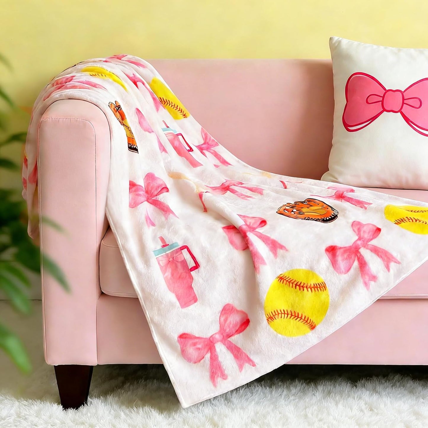 Pink Softball Bow Blanket 50x60 Inch Pink Coquette Bow Flannel Throw Blanket Team Gifts for Girls Women, Cozy Fleece Sports Blanket for Couch Bed Game Day Team Coach Senior Night