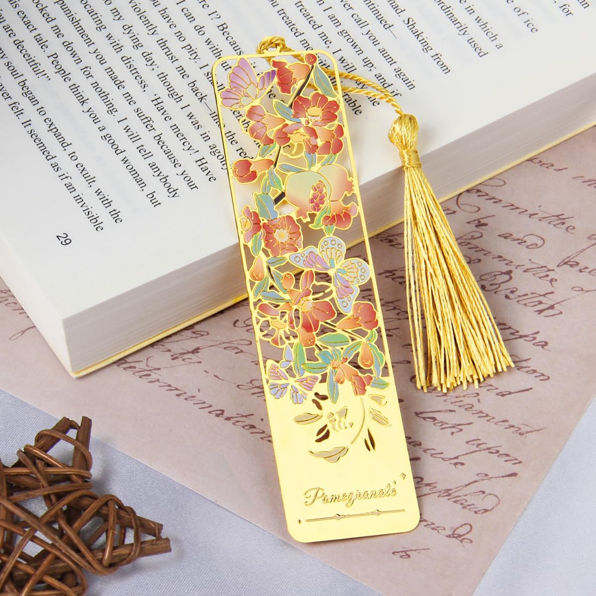 Flower Book Mark with Tassel for Reading Women, Pretty Cute Hollow Butterfly Book Markers for Women, Men, Kids, Teachers, Students, Reading Accessories Gifts for Book Lovers（3PCS-Styple A）