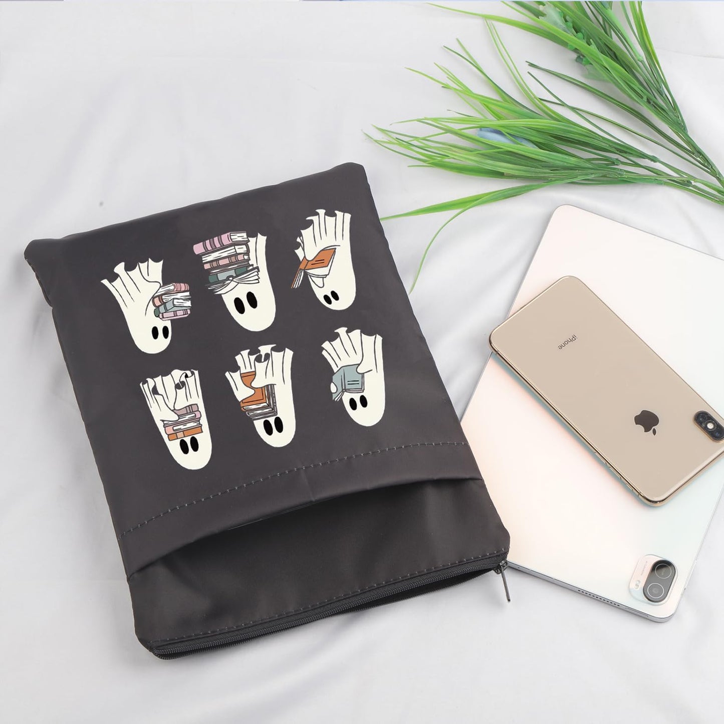 CHOORO Funny Ghost Reading Books Halloween Spooky Book Club Reading Book Pouch Protector Spooky Lover Gift for Book Lover (Ghost -Reading), BS-B02