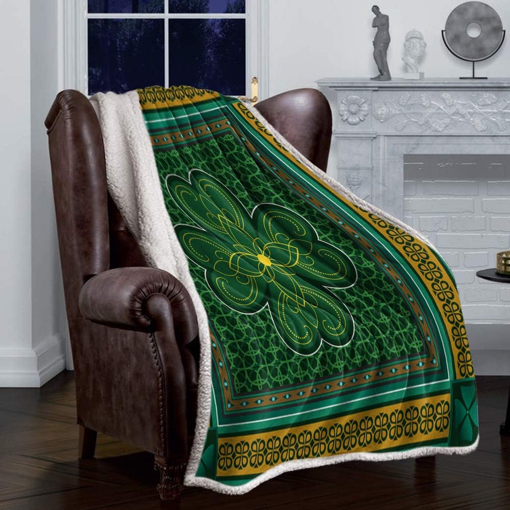 T&H XHome Sherpa Fleece Throw Blanket Cozy Soft Warm Bed Blankets,St. Patrick's Day Traditional Shamrock Irish Fuzzy Plush Microfiber Lightweight Blankets All Season for Couch Sofa 50x80IN