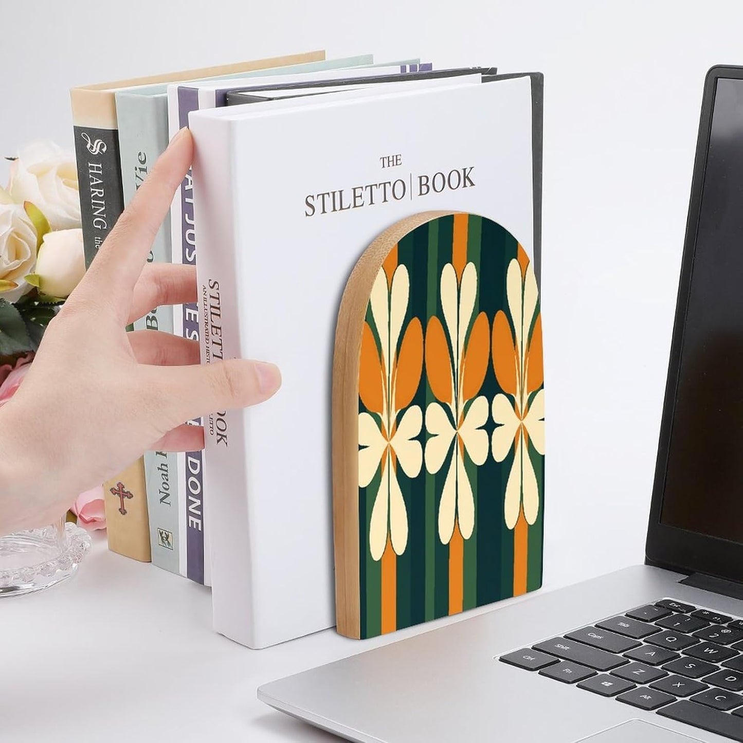 Non-Slip Bookend for Shelves Repeating Pattern Wooden Bookends with Metal Base Decorative Book Stopper for Home Heavy Duty Wood Book Storage for Books/CDs