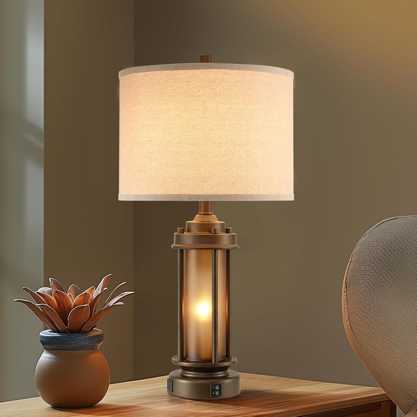 Set of 2 Farmhouse Table Lamps for Living Room, Rustic Vintage Bedside Lamps with 2 USB Ports, Bedroom Nightstand Lamp with Amber Glass Nightlight for End Table Entryway, 4 Bulbs Includes