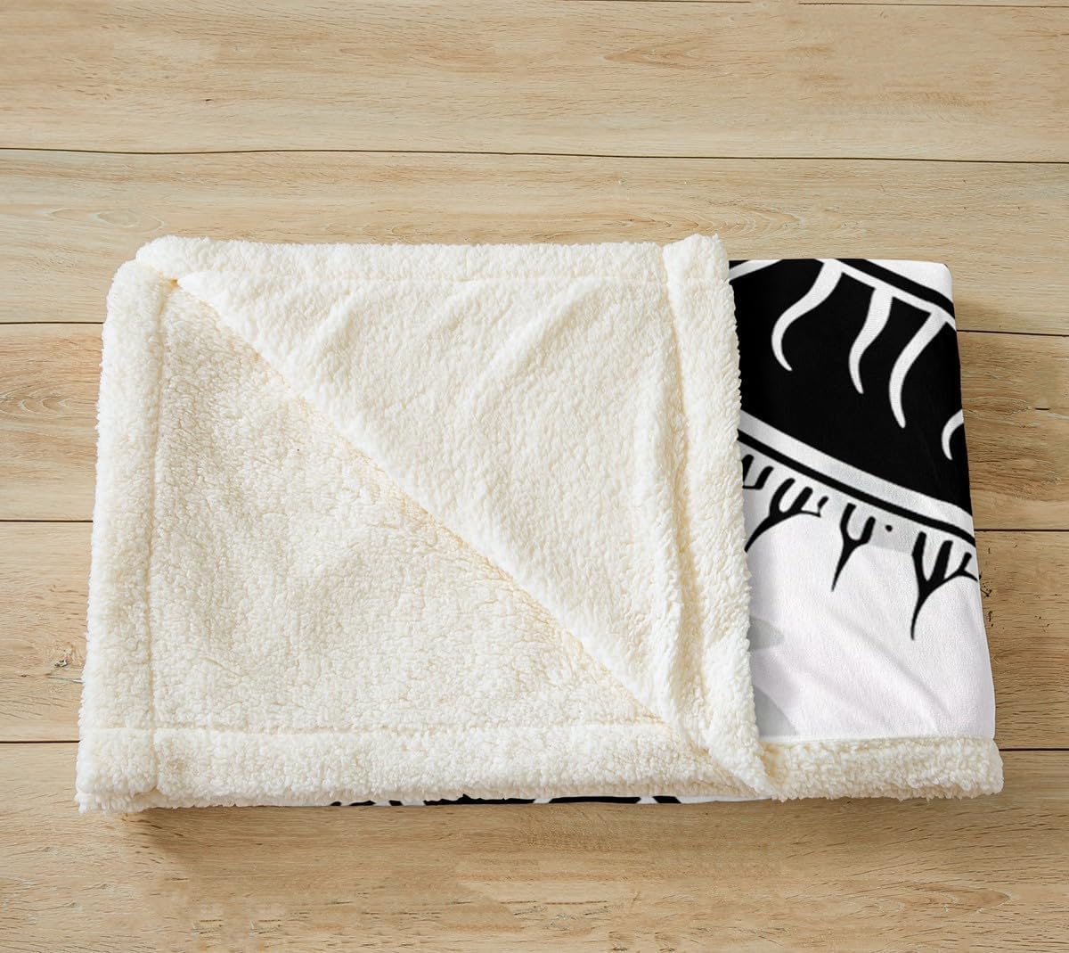 Yin Yang Fleece Throw Blanket Boho Moon Sun Plush Blanket for Bed Sofa Couch Bohemian Trippy Sherpa Blanket Psychedelic Peace Sign Pattern Fuzzy Blanket Room Decor Queen 90"x90"