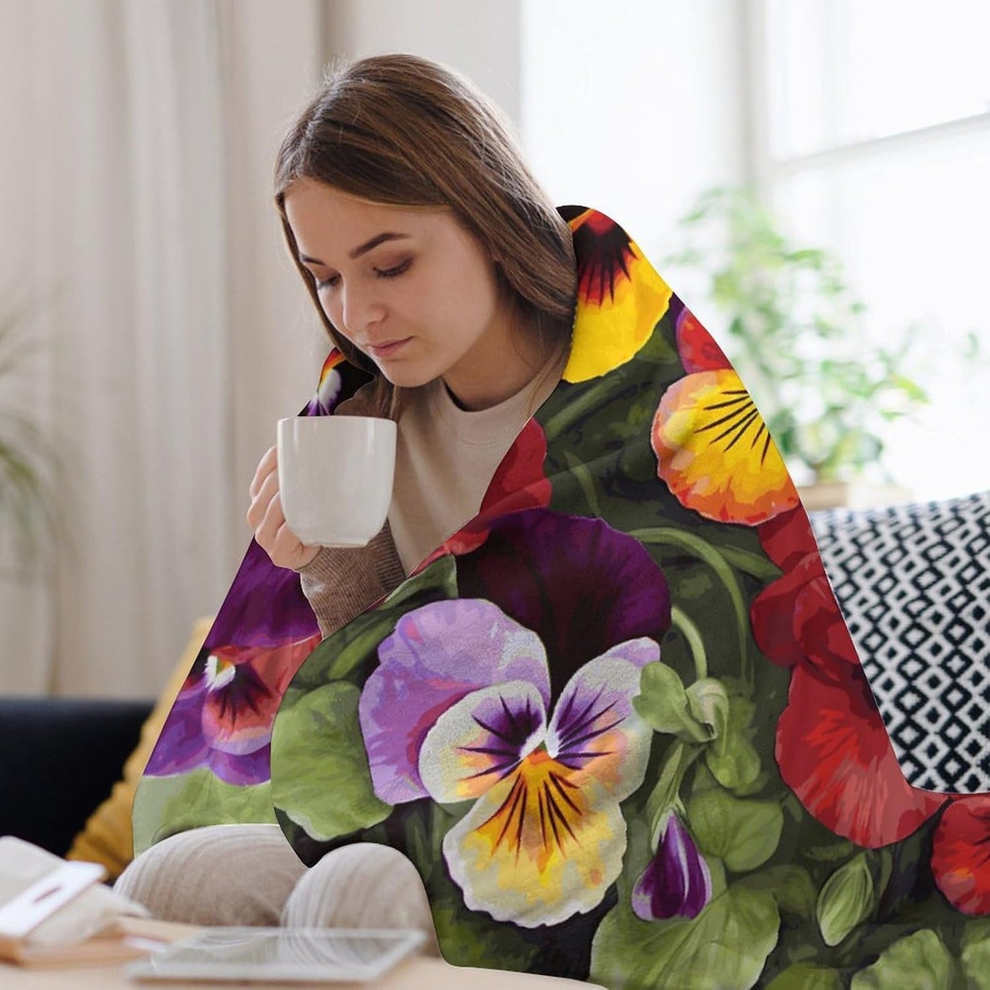 Pansy Perfection Blanket Super Soft Lightweight Throw Blanket Cute Cozy Warm Bed Blanket Decorative Fuzzy Blanket All-Season Home Decor Gift for Sofa Couch Living Room 60"*80"（150 * 200cm）