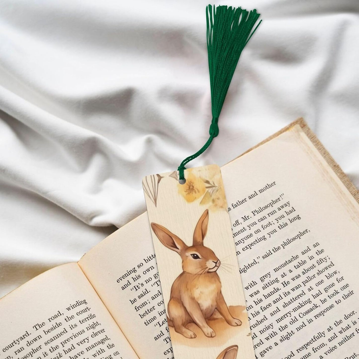 Watercolor Bunny Bookmarks Gifts for Women Men, Wooden Bookmarks for Book Lovers, Vintage Book Marks Ornaments with Tassel, Unique Personalized Reading Page Markers Dark Green
