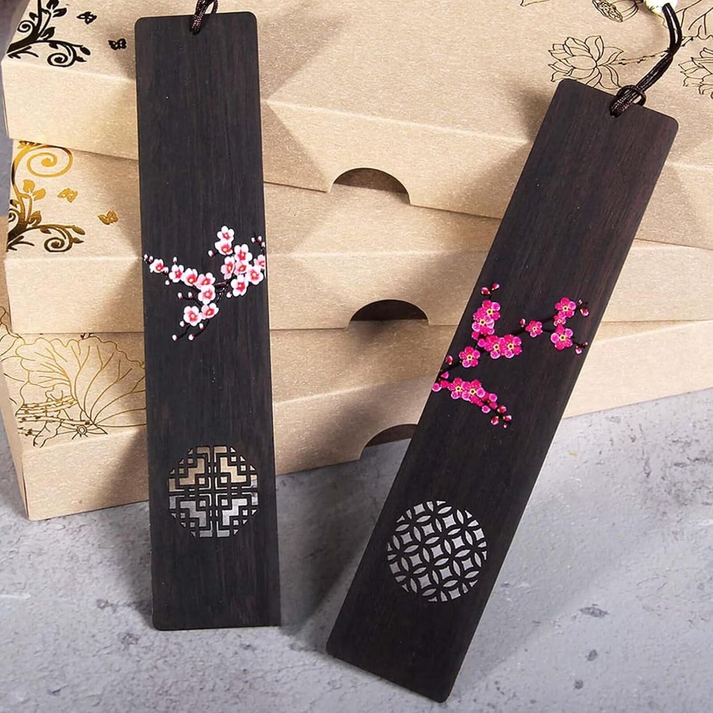 2pcs Wooden Bookmark,Durable Wood Bookmark 5.71x1.18 Inches for Men Women, Eco-Friendly, Lightweight Plum Bossom Design Page Markers for Students Teachers Novels Textbooks